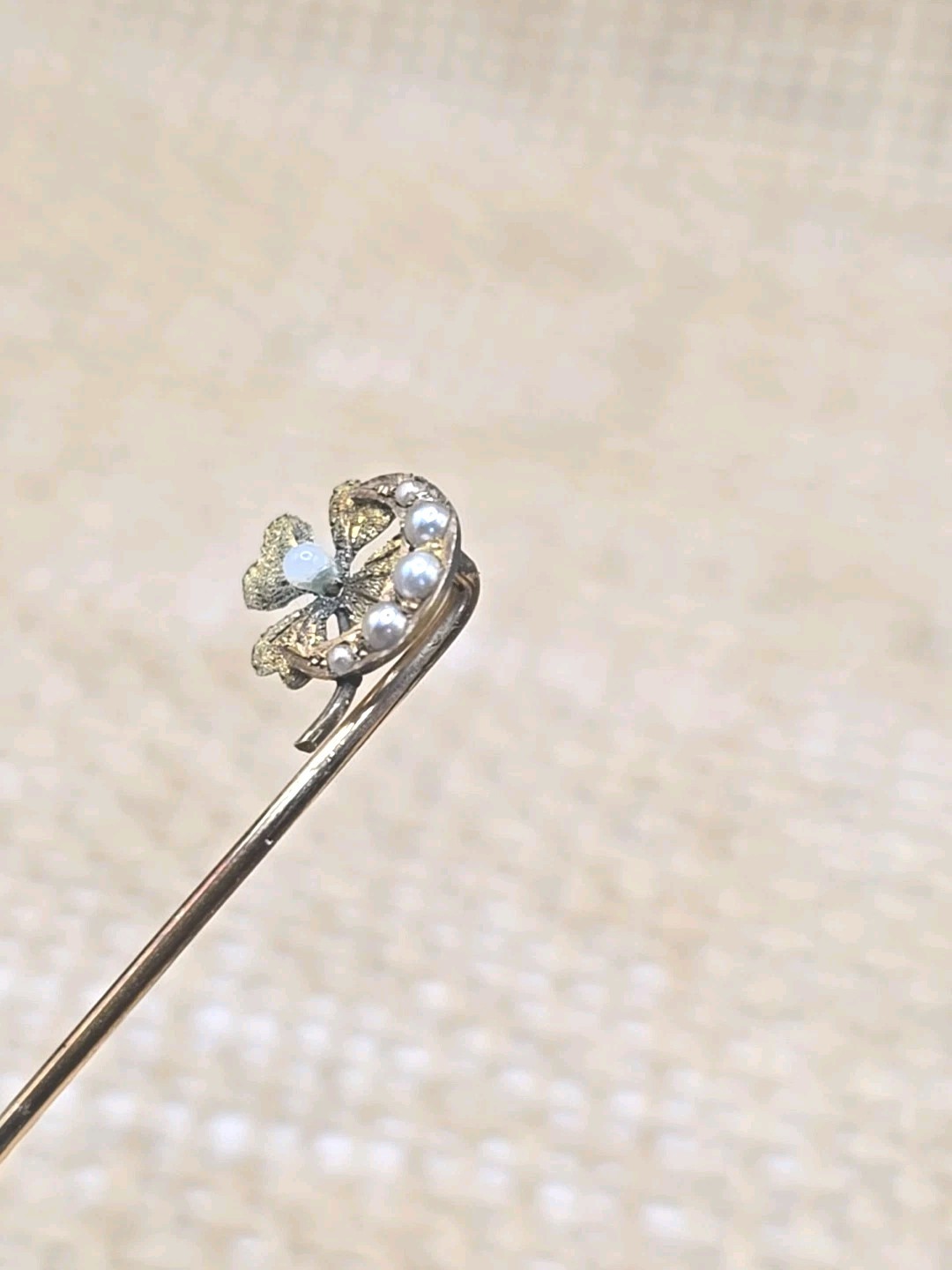 ATQ Gilt 4 Leaf Clover Crescent Moon Stick Pin Paste Moonstone Seed Pearl 2.3″