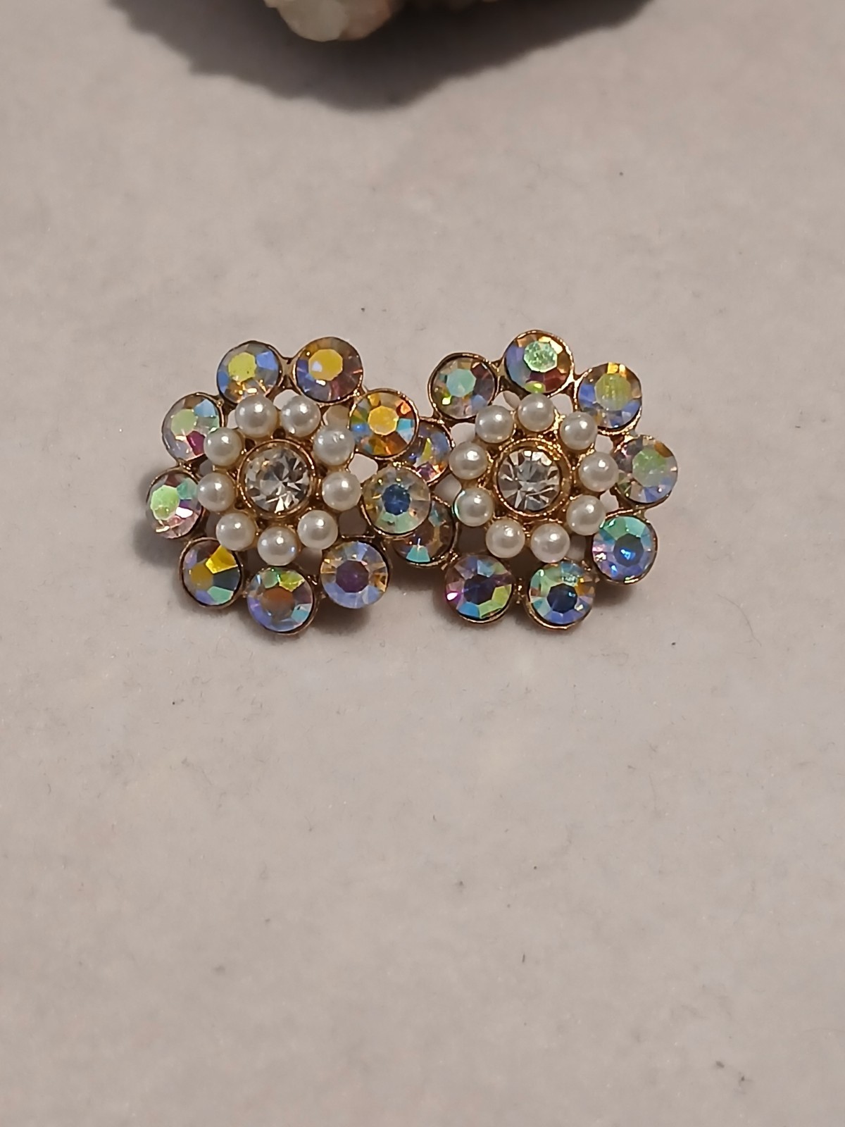 Vtg Treasure Jewelry Box Lot Various Signed & Unsigned High End Pieces Costum