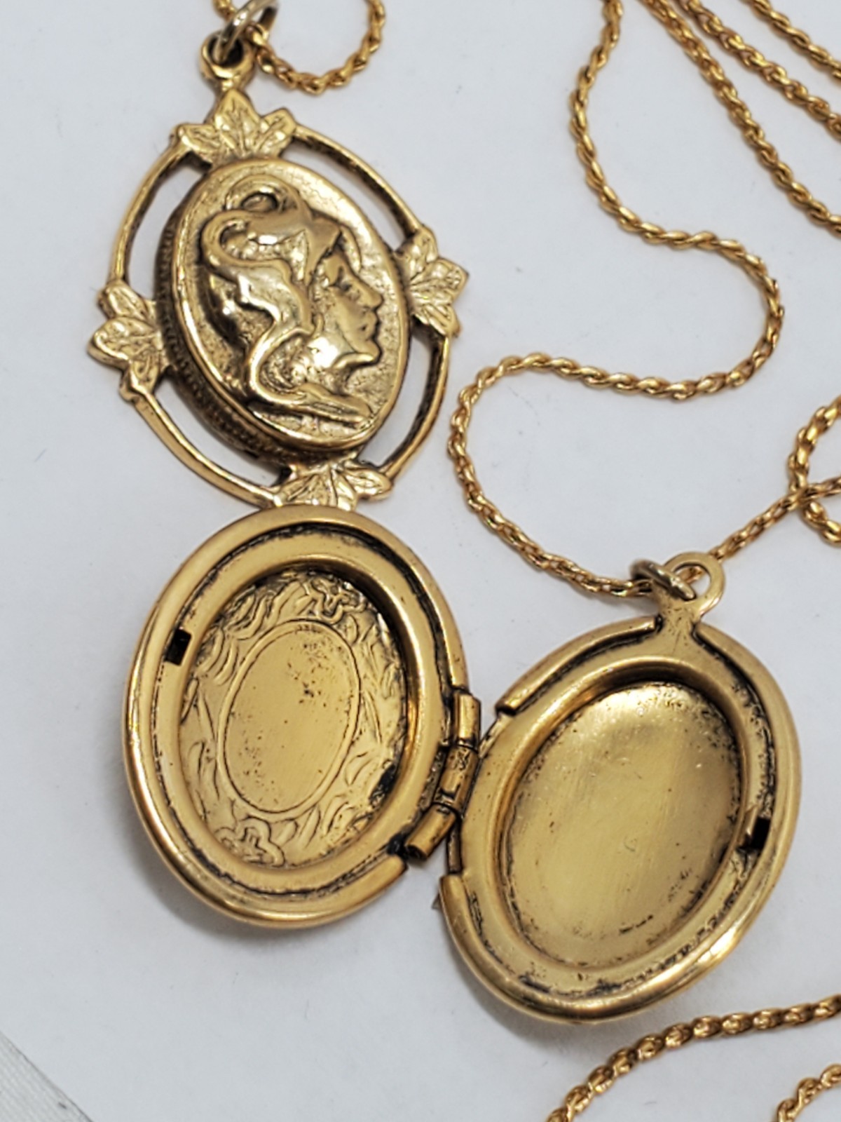Vintage Goldette Gold Tone Triple (3) Strand Necklace W/ Locket & Medusa? Face