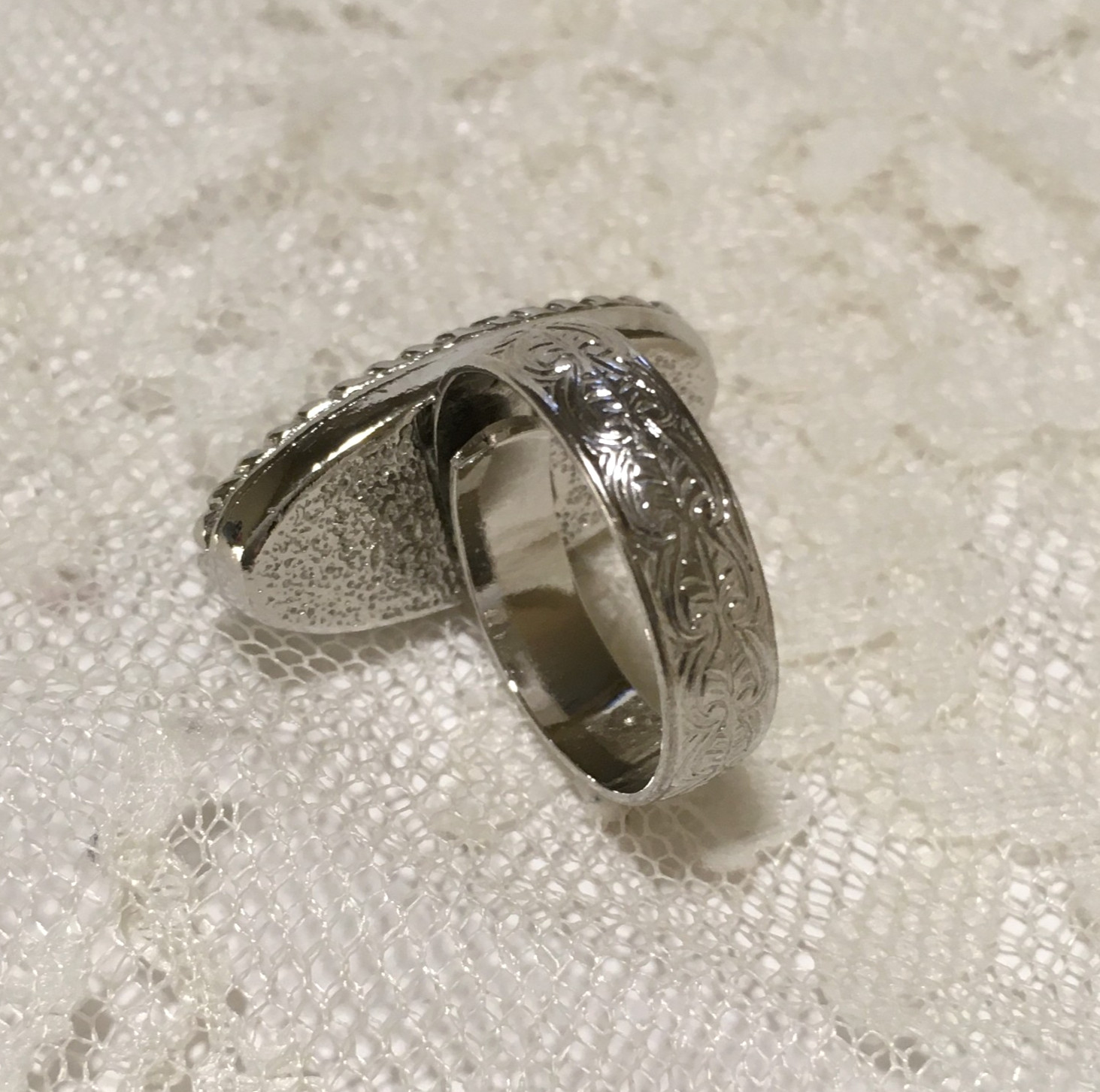 Vintage Sarah Coventry Blue Cabochon Stone Ring Long Oval Silver Tone Adjustable