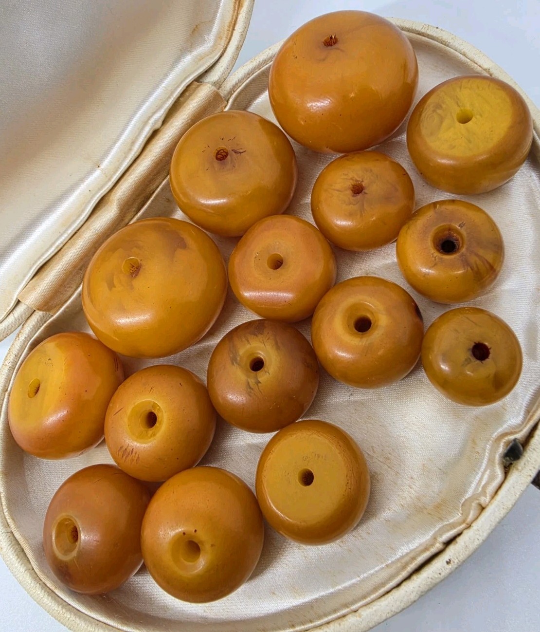 Rare Antique Large Butterscotch Bakelite Faturan Beads For Necklace