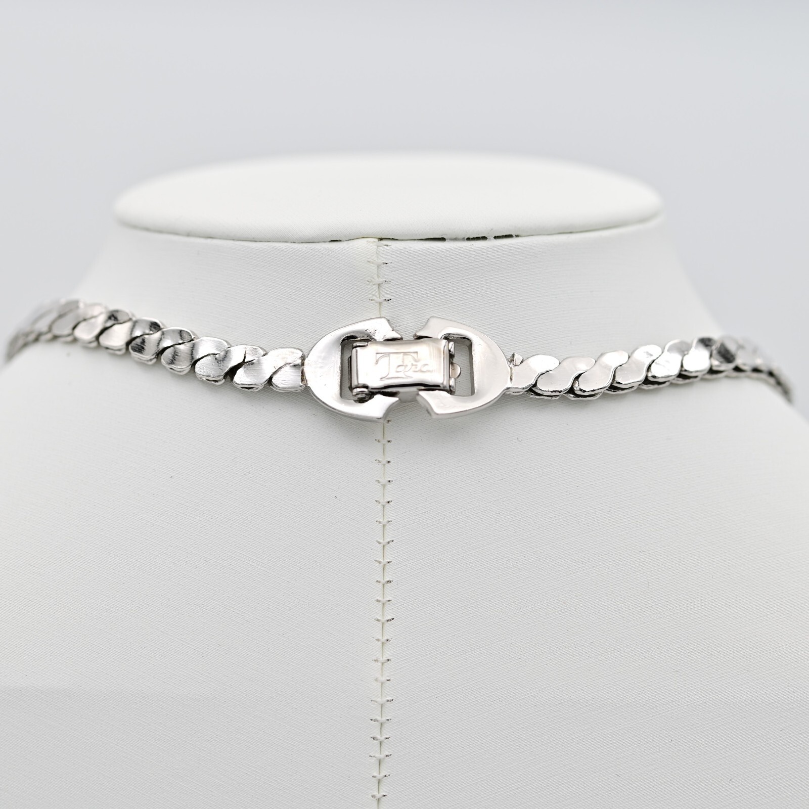 TARA Vintage Original White Gold Plated Silver Diamond Zirconia Pendant Necklace
