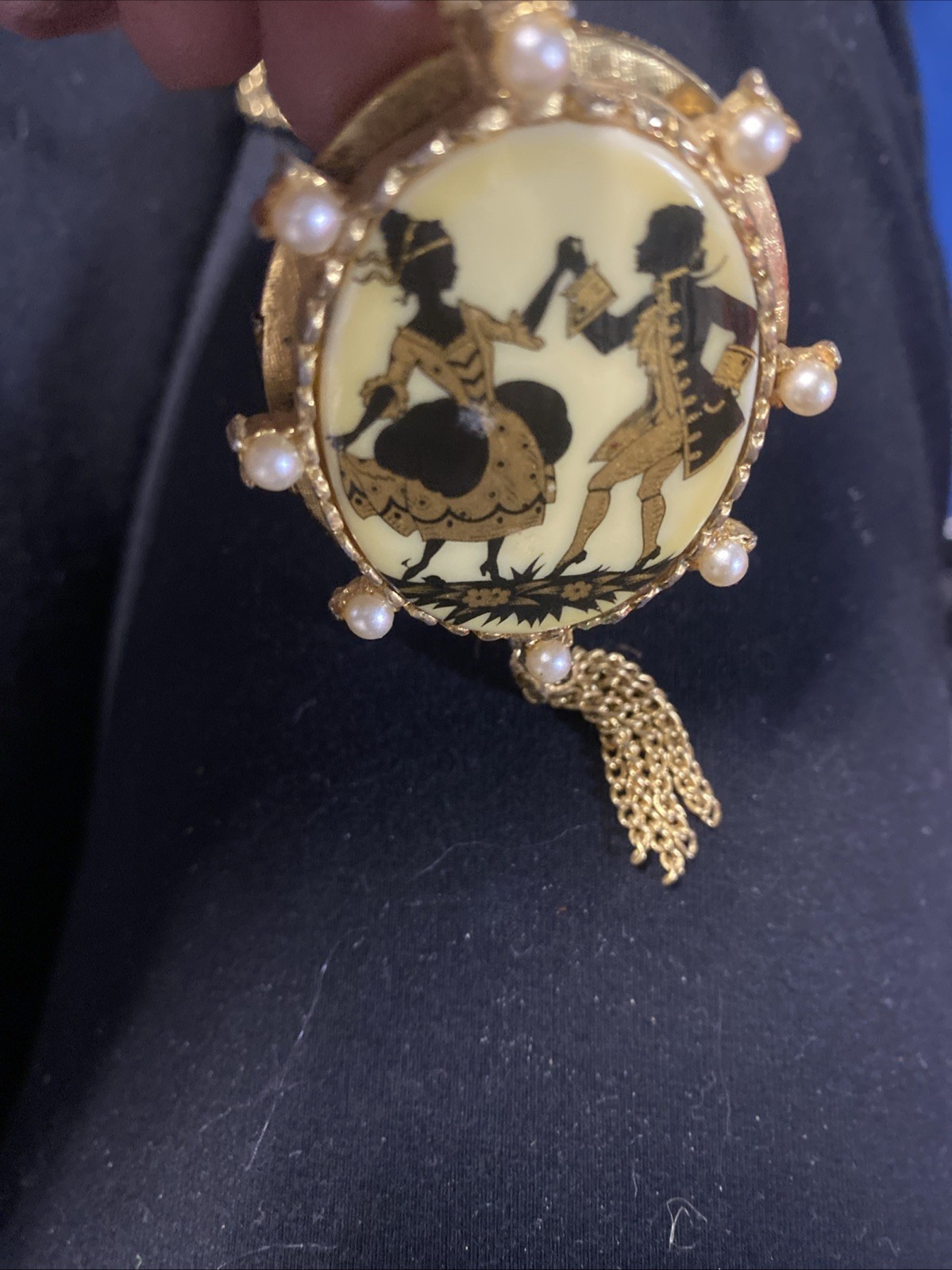 Vintage 50s Goldtone Locket Painted Courting Couple Silhouette Victorian Revival