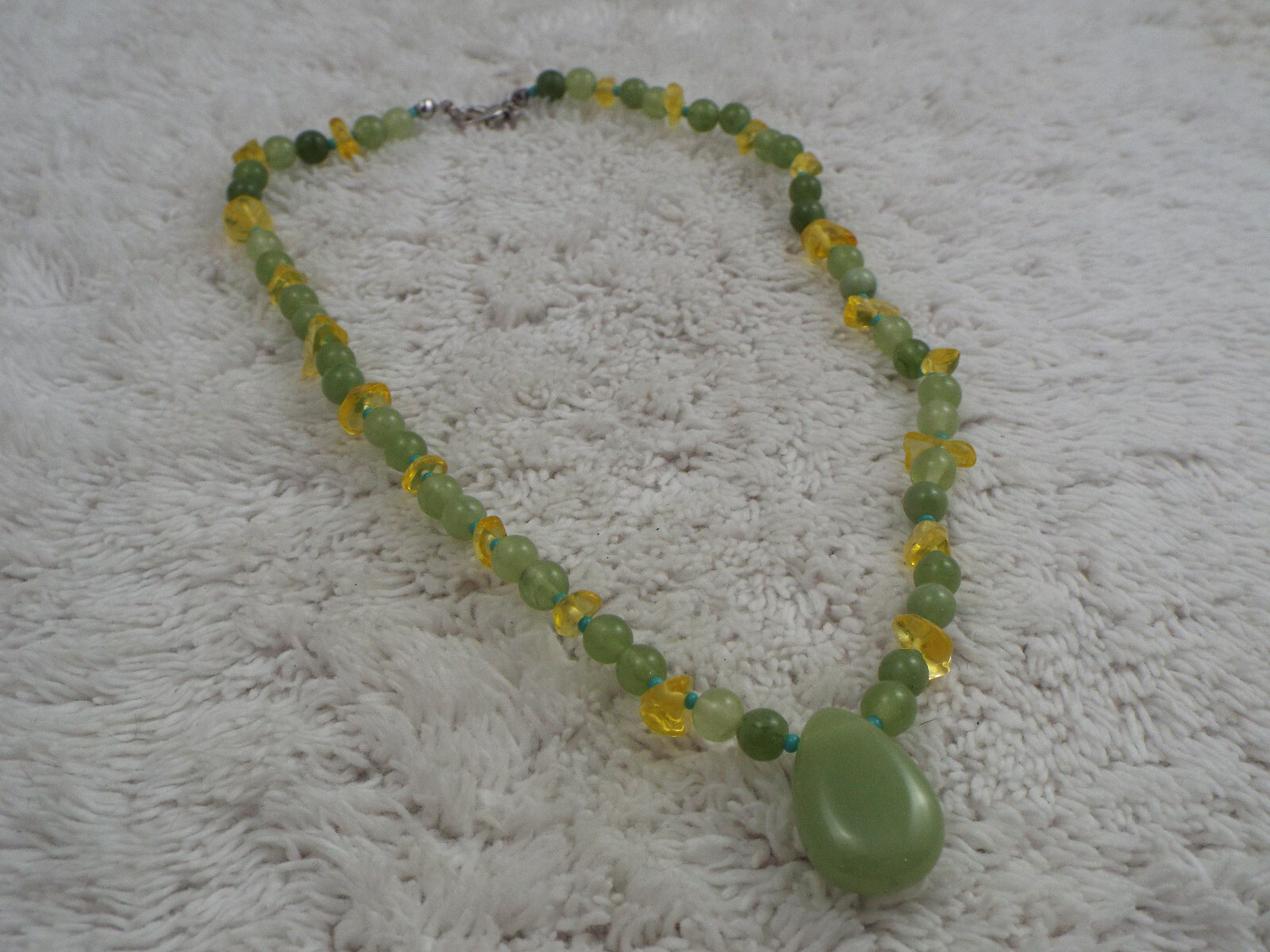 Green Yellow Bead Necklace (A30)