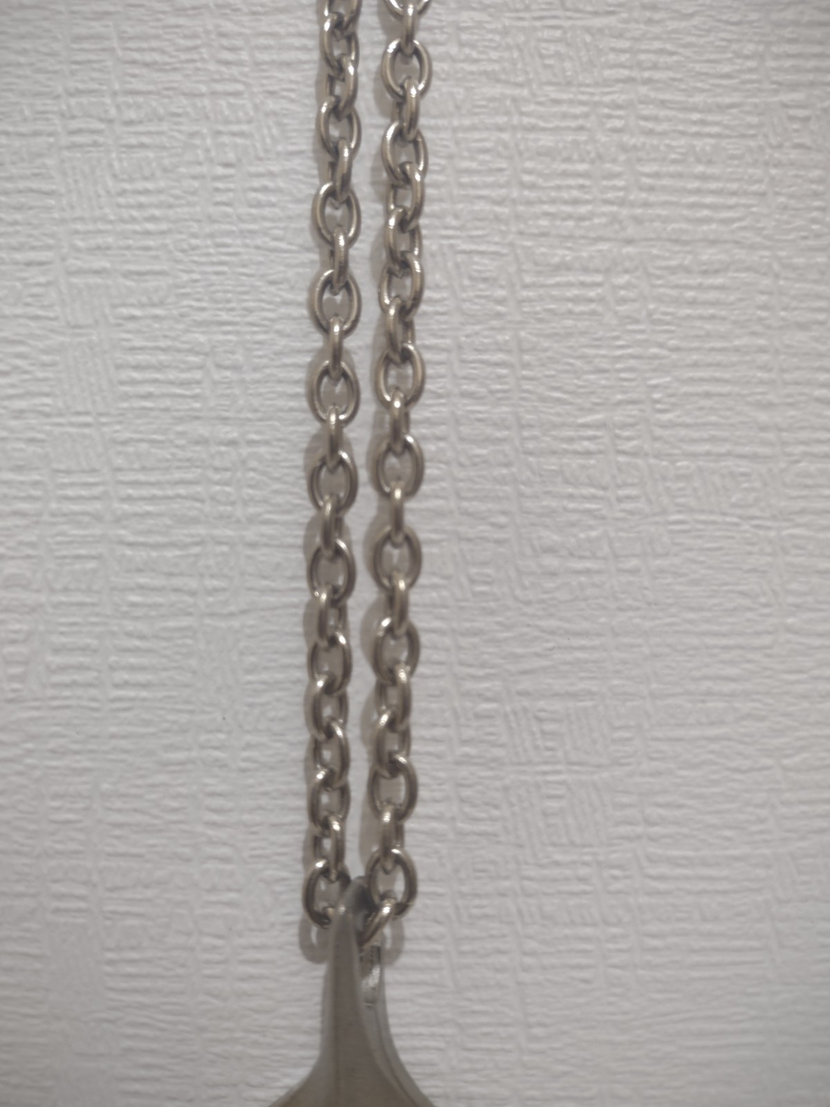 Norsk Tinn Pendant 512 EH Mod Green Stone w Silver Chain Mid Century Vintage