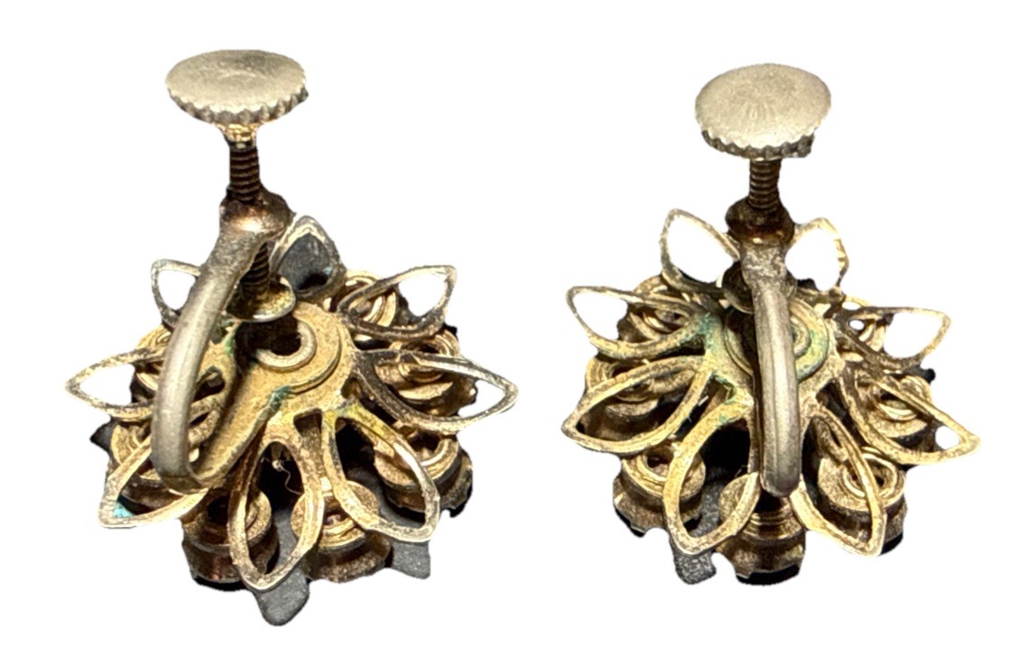 Vintage Blue Rhinestone Floral Style Screw Back Earrings J15-20