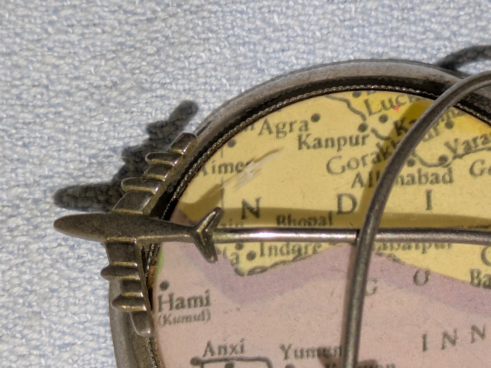 VINTAGE METAL TRAVEL BROOCH PIN JET PLANE AIRPLANES FLYING MAP ASIA INDIA CHINA