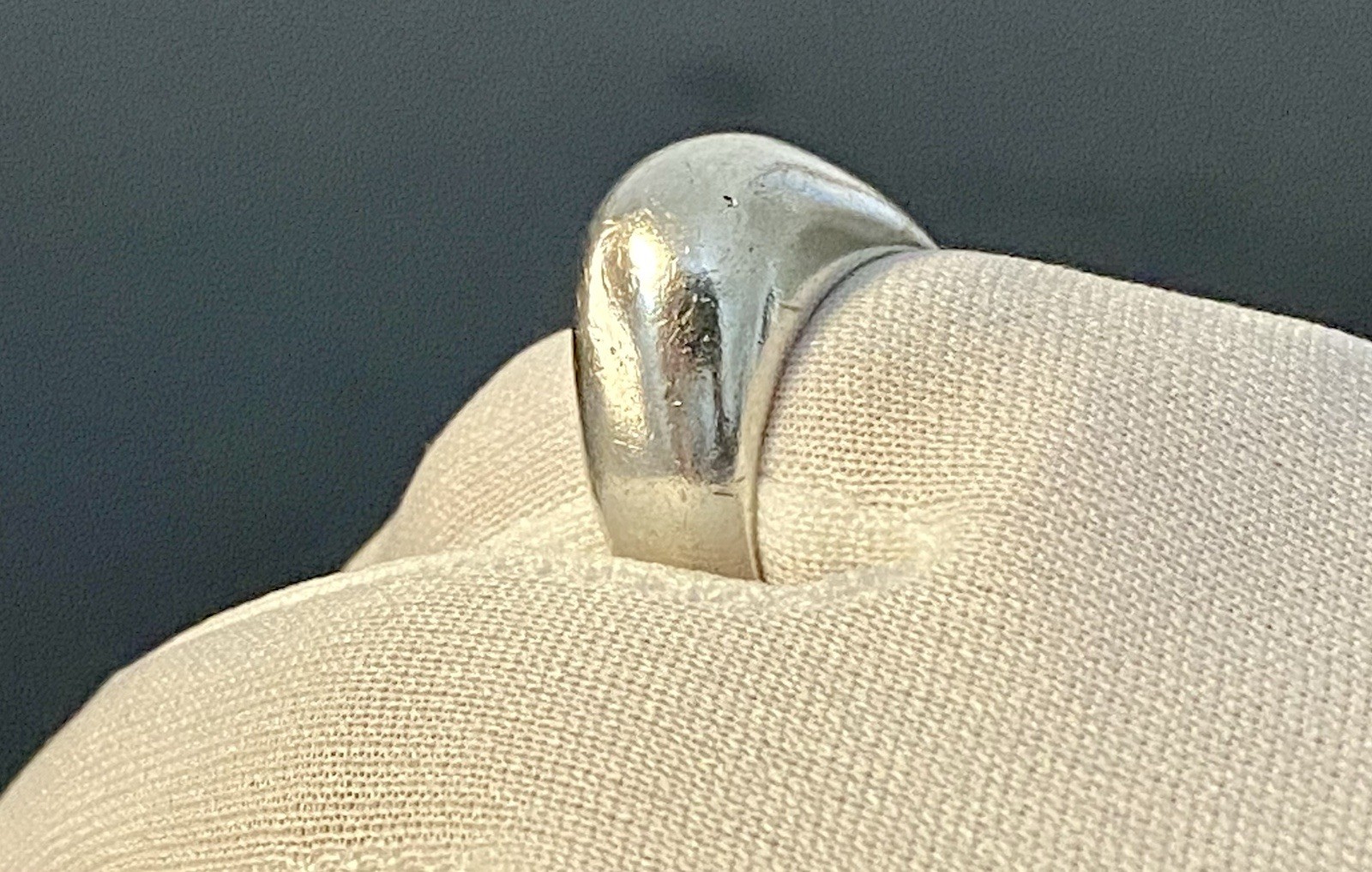 Vintage Sterling Silver Heavy 12.4gr Curved Smooth Dome Ring Size 6.5
