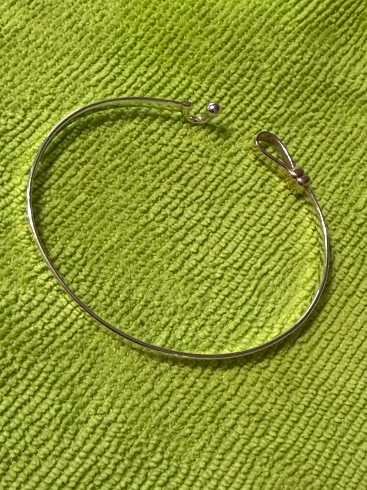 925 Sterling Silver Hook and Eye Bangle Bracelet Cape Cod Style Loop Cuff 9g