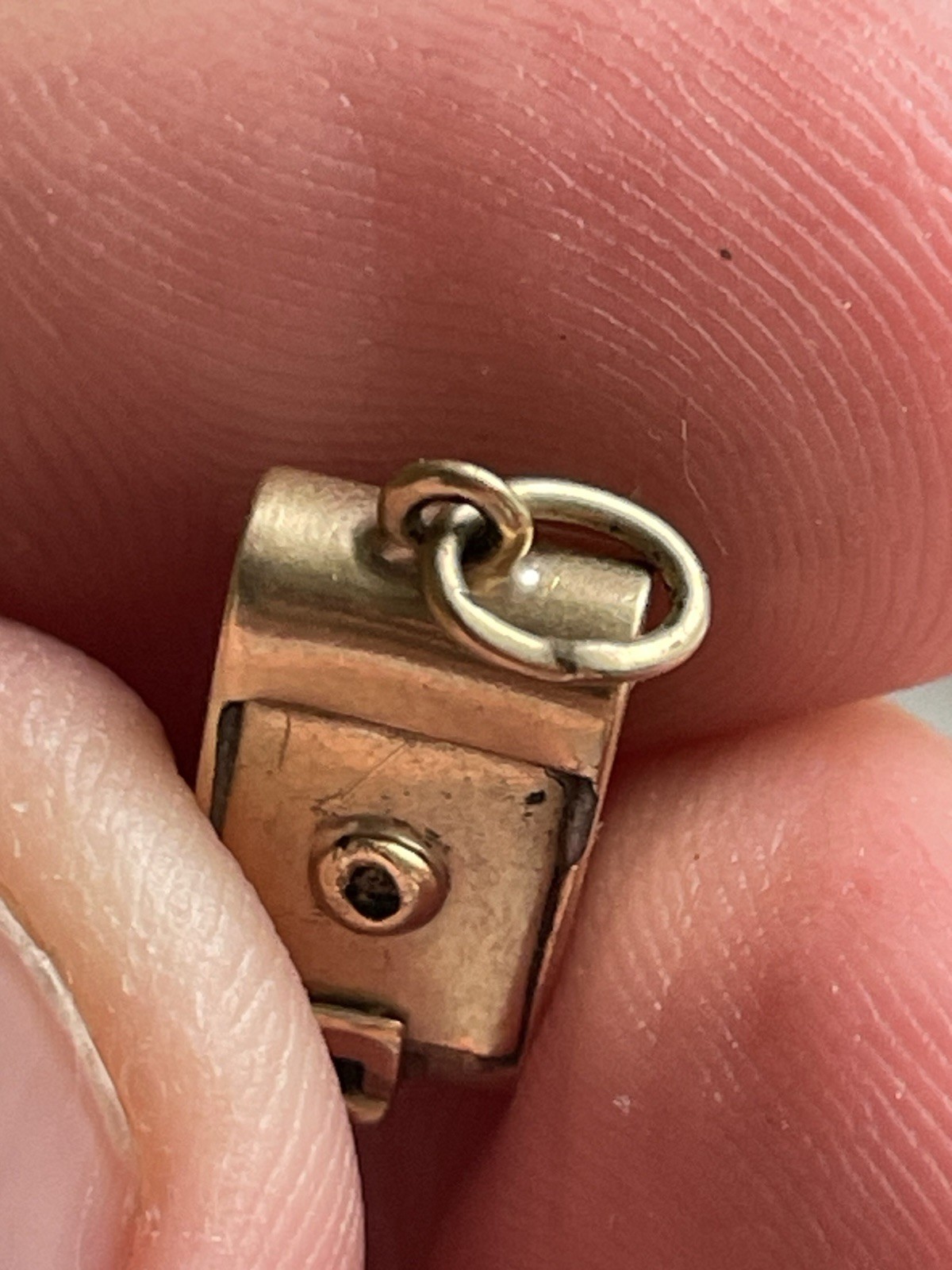 Vintage Solid 10k Gold Charm ~ Mechanical Antique Camera 2g ~ Estate Fresh!