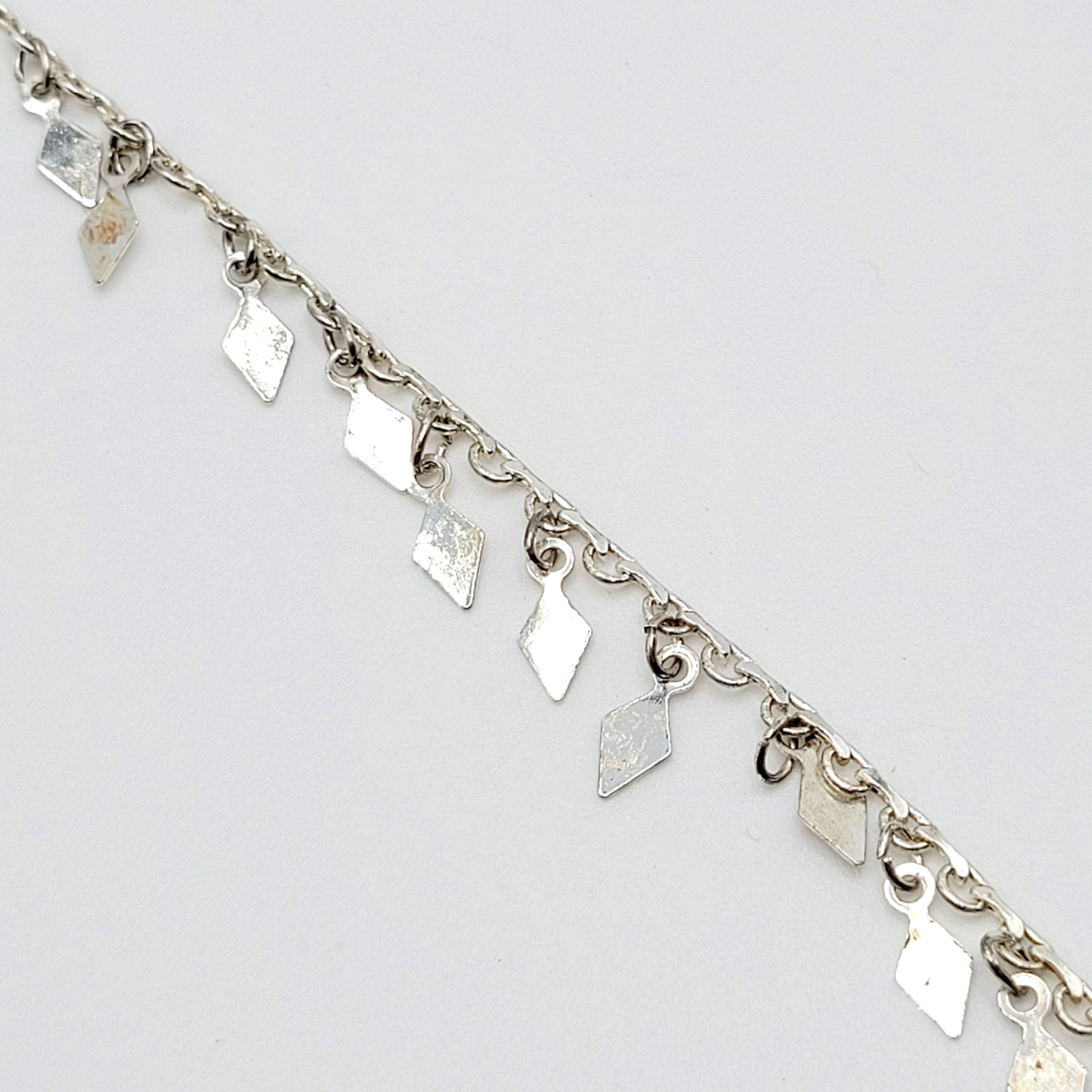 Fringe Geometric Metal Shapes Silver Tone Vintage Single Strand Necklace 39 inch