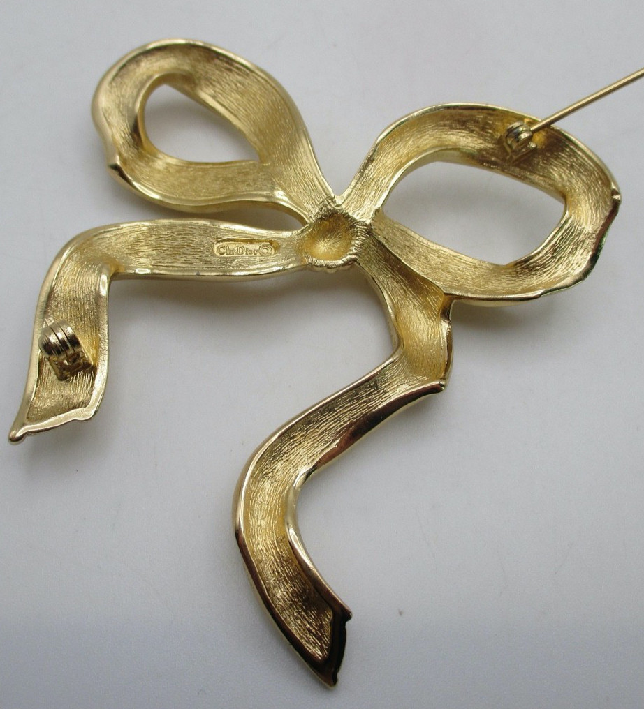 VTG 1980’s Christian Dior CD Logo Large Ribbon Brooch 3 1/4″