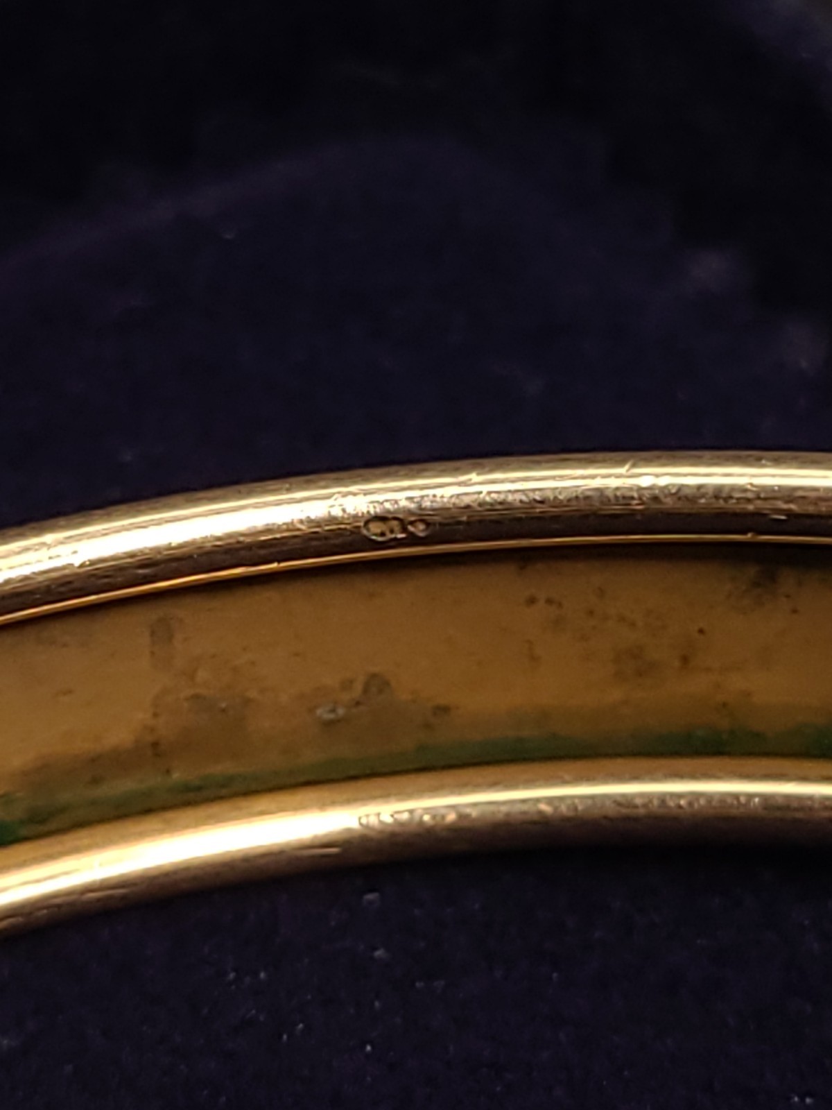 Antique Victorian Gold Filled Engraved Floral Hinged Bangle Bracelet 18cm