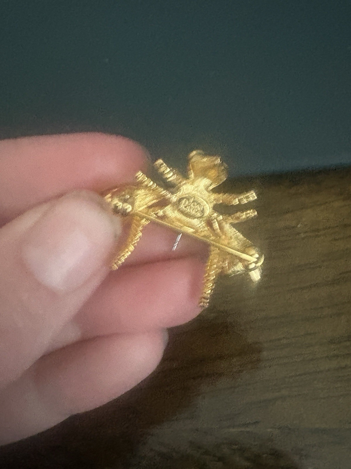 Joan Rivers Vintage Gold Interchangeable Bee Brooch With 10 Colored Bottoms