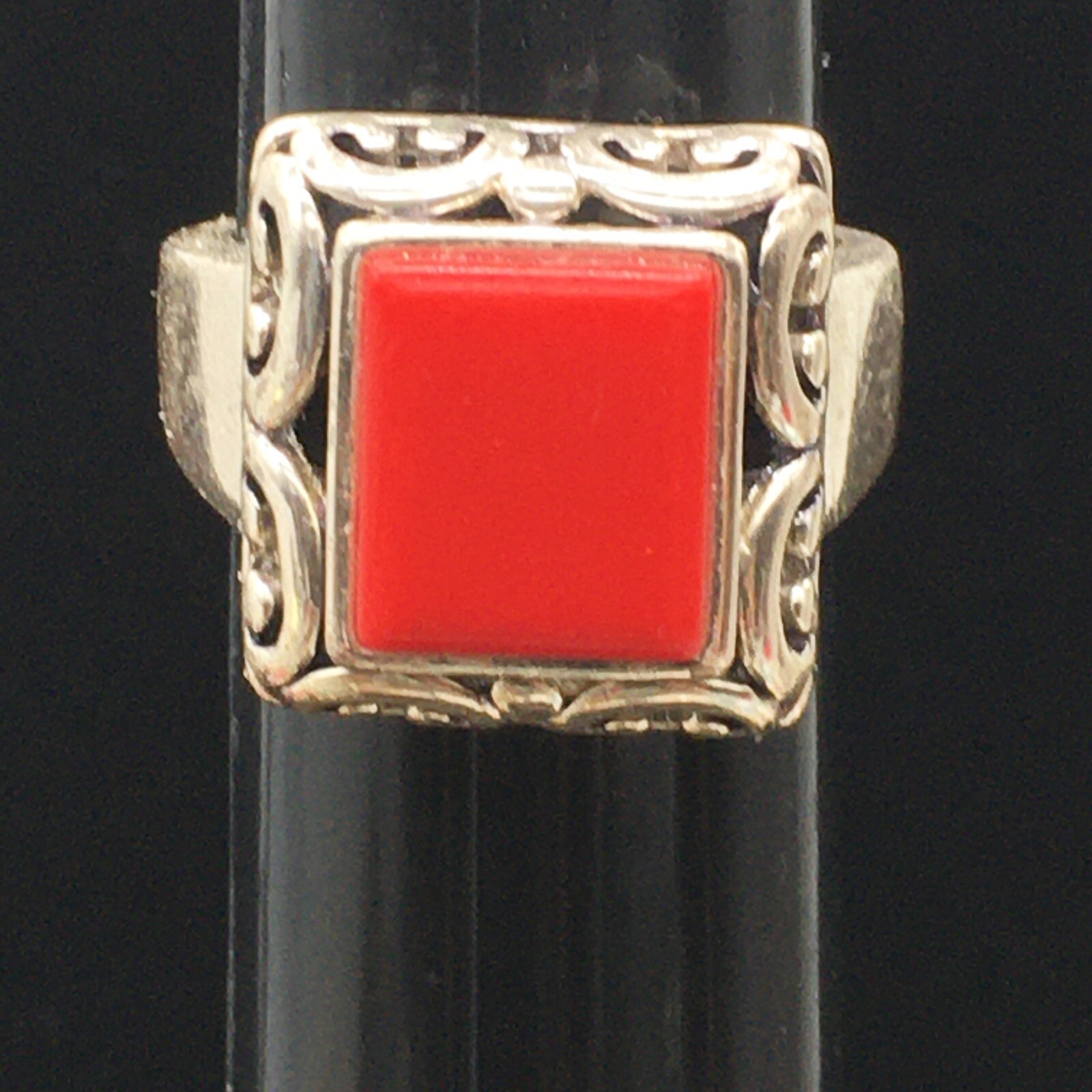Red Stone Ring Sz 6.5 Silver Tone Scroll Accents Wide Band