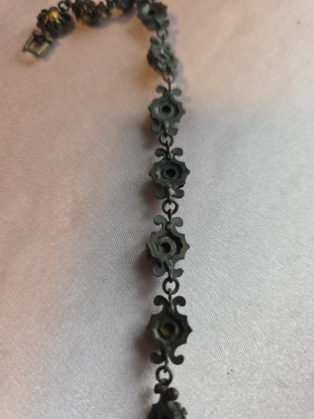 Vintage 7.5 Inch Bracelet