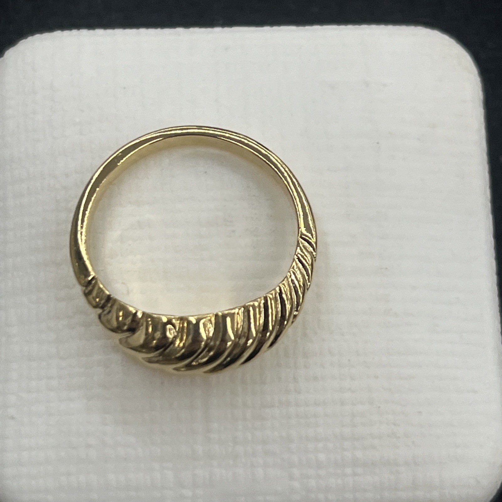 New Vintage Ring SizeShrimp Dome Design Size 6 Nos