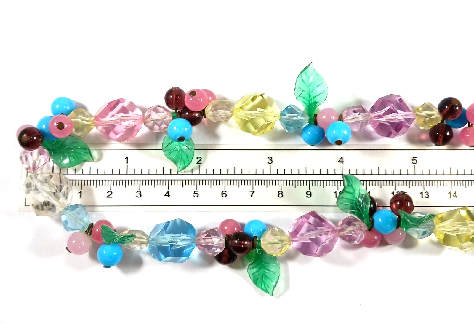Vintage Pastel Faceted Acrylic Glass Berries Leaves Bead Necklace ~ 35 inches