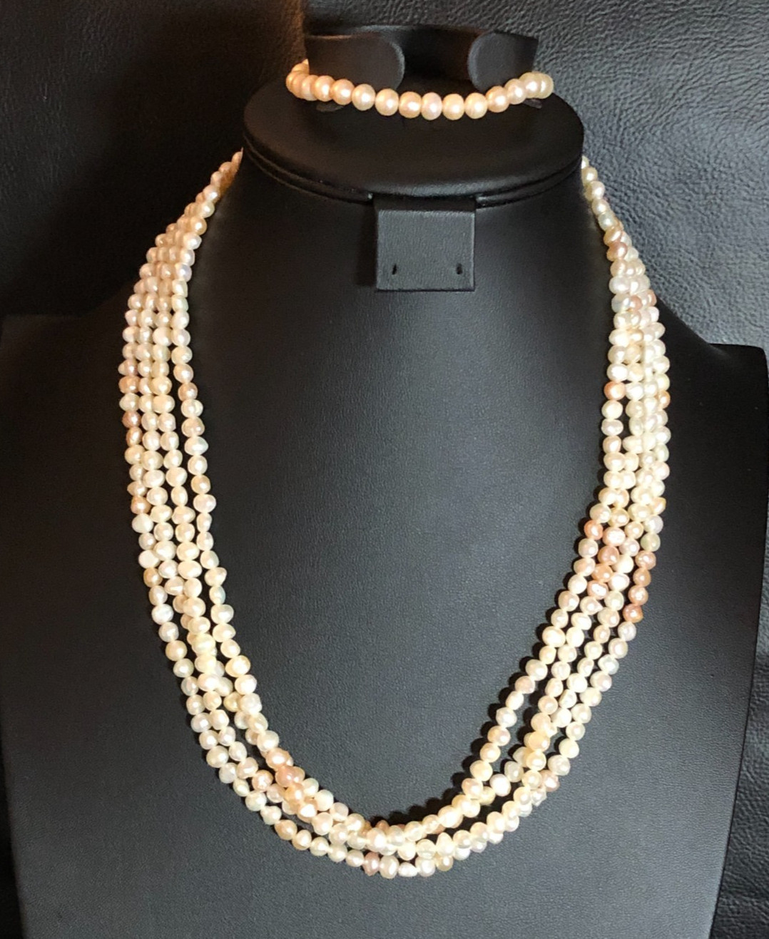Vintage Peach Cream Cultured Pearl Multi Strand Necklace +Stretch Bracelet P9