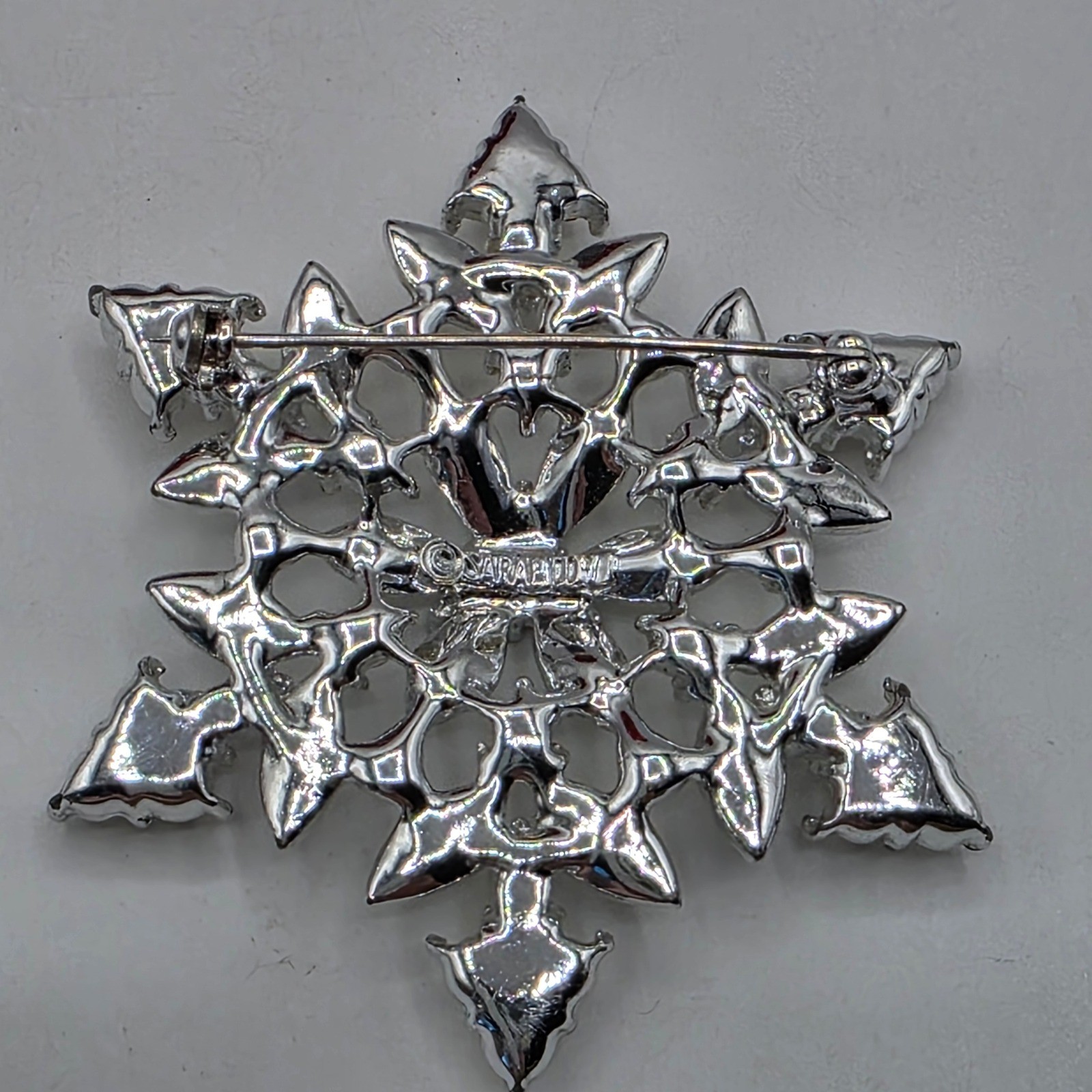 Sarah Coventry Vintage Snowflake Brooch Silver Tone Rhinestone Winter Pin