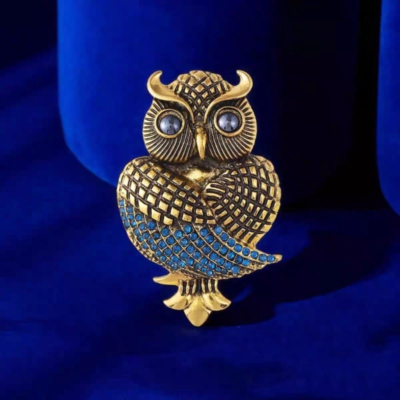 Elegant Owl Rhinestones Brooch Zinc Alloy Craft for Stylish Outfit Enhancement