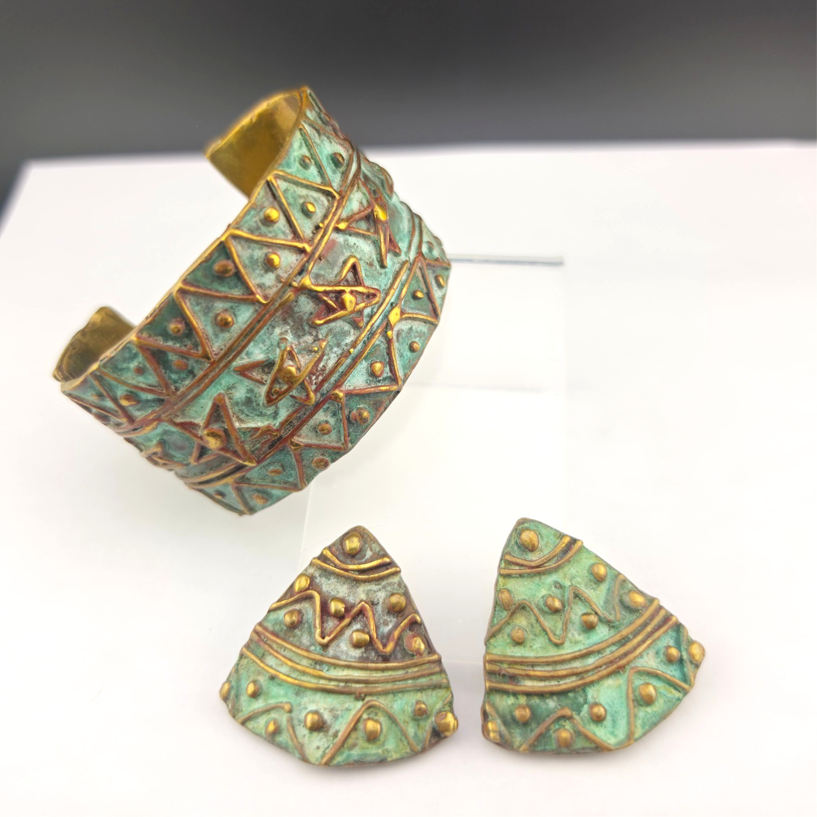 Chunky Vintage Elaine Coyne Verdigris Brass Clip Earrings & Cuff Bracelet Set