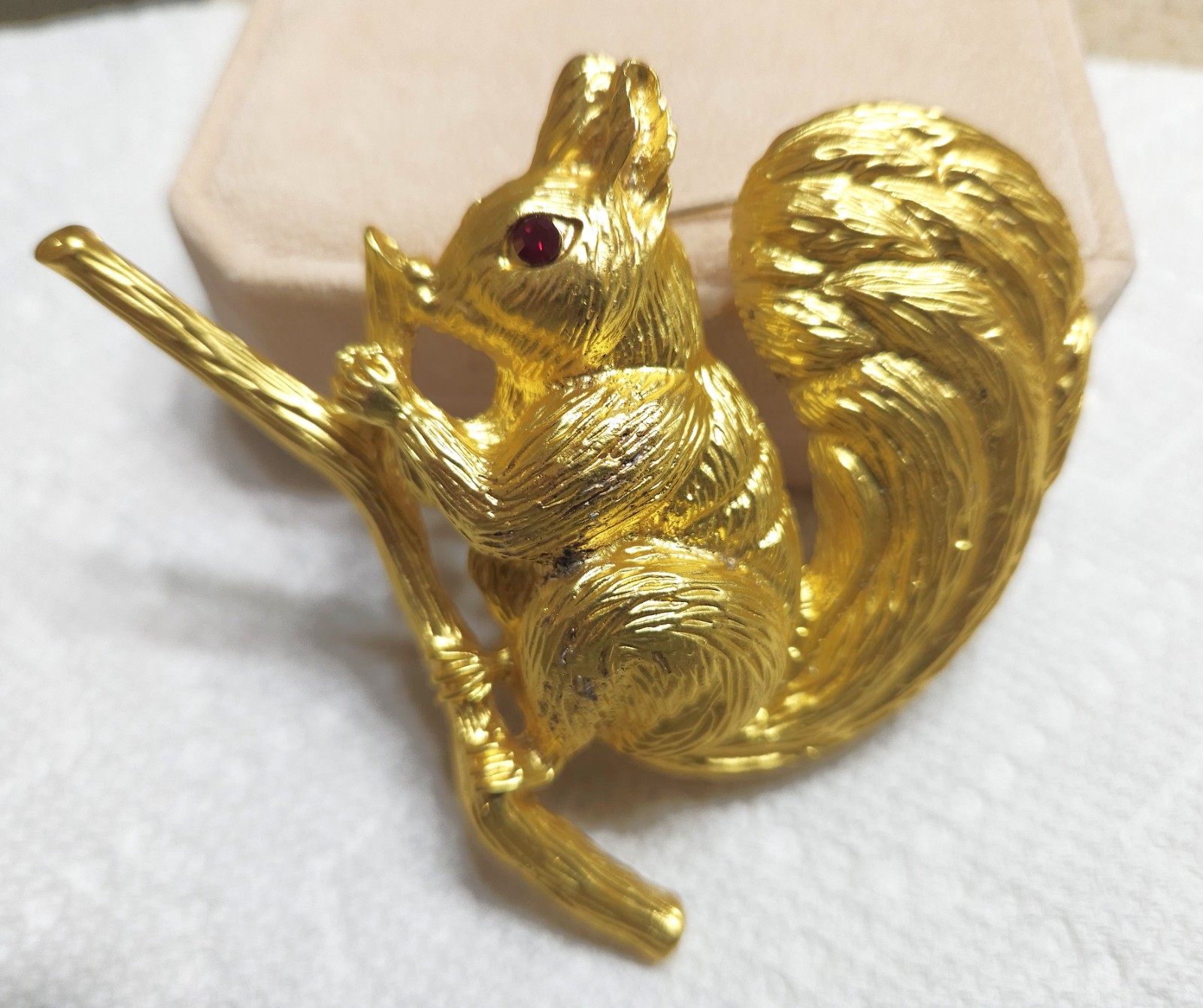 Vintage Style Large Squirrel Brooch Pin Rhinestone Gift for Her CHARMING!