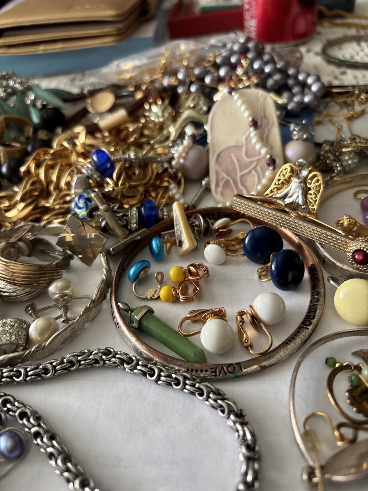Lot Of Vintage Jewelry 50 ++ Pieces. Reseller Lot Some Signed. Not Tested.
