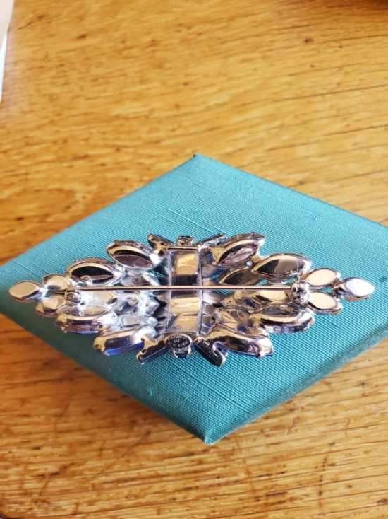 Kramer of New York Silver Tone Bow Look w/ Layers of Blues Assorted Sizes