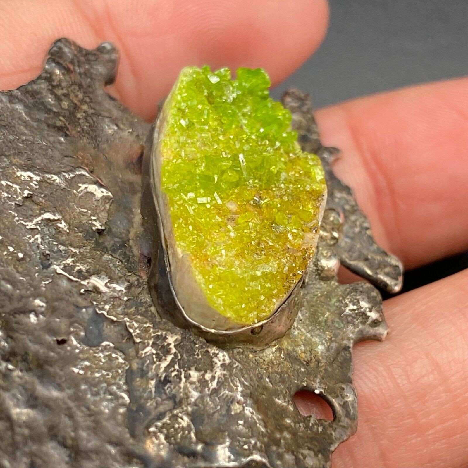 Vintage Brutalist Abstract Green Druzy Stone Silver Pendant