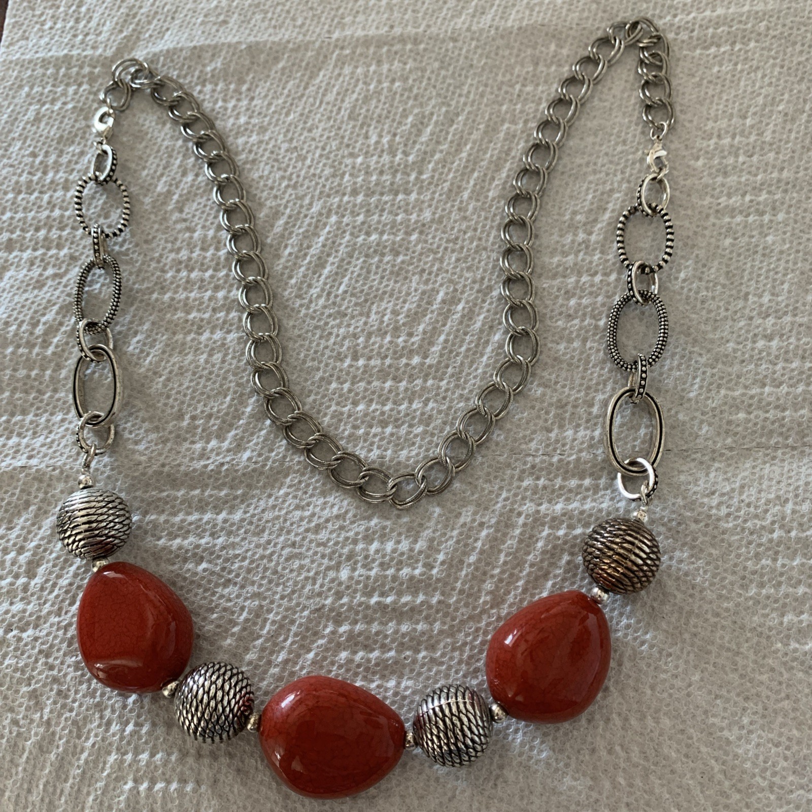 PREMIER DESIGNS Chunk Red Faux Stone Silver tone Bead 18-22″ Statement Necklace