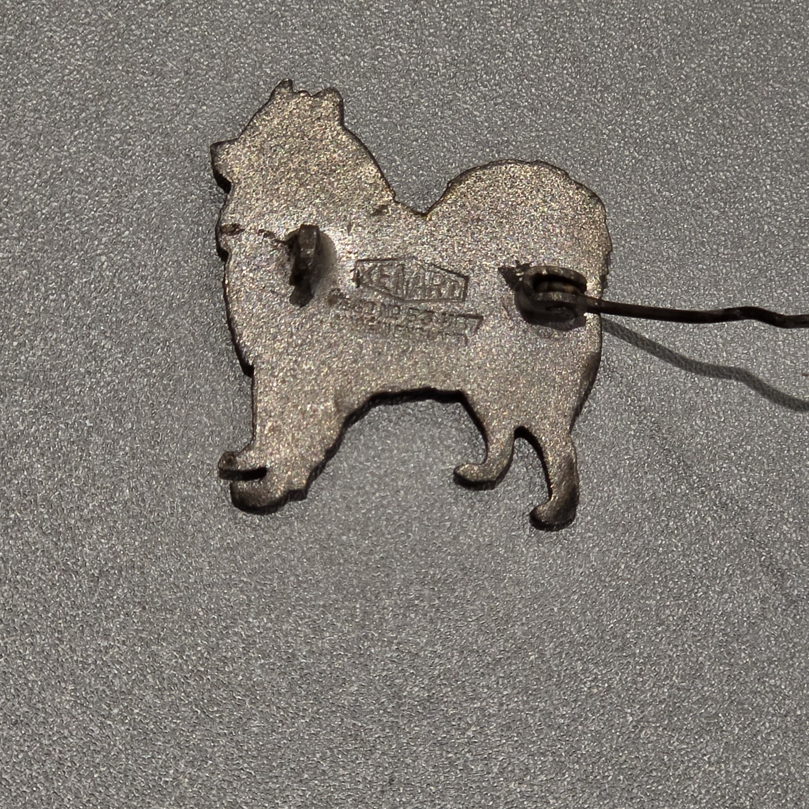 Vintage Kenart Pomeranian Dog Brooch Pin England Metal Heavy