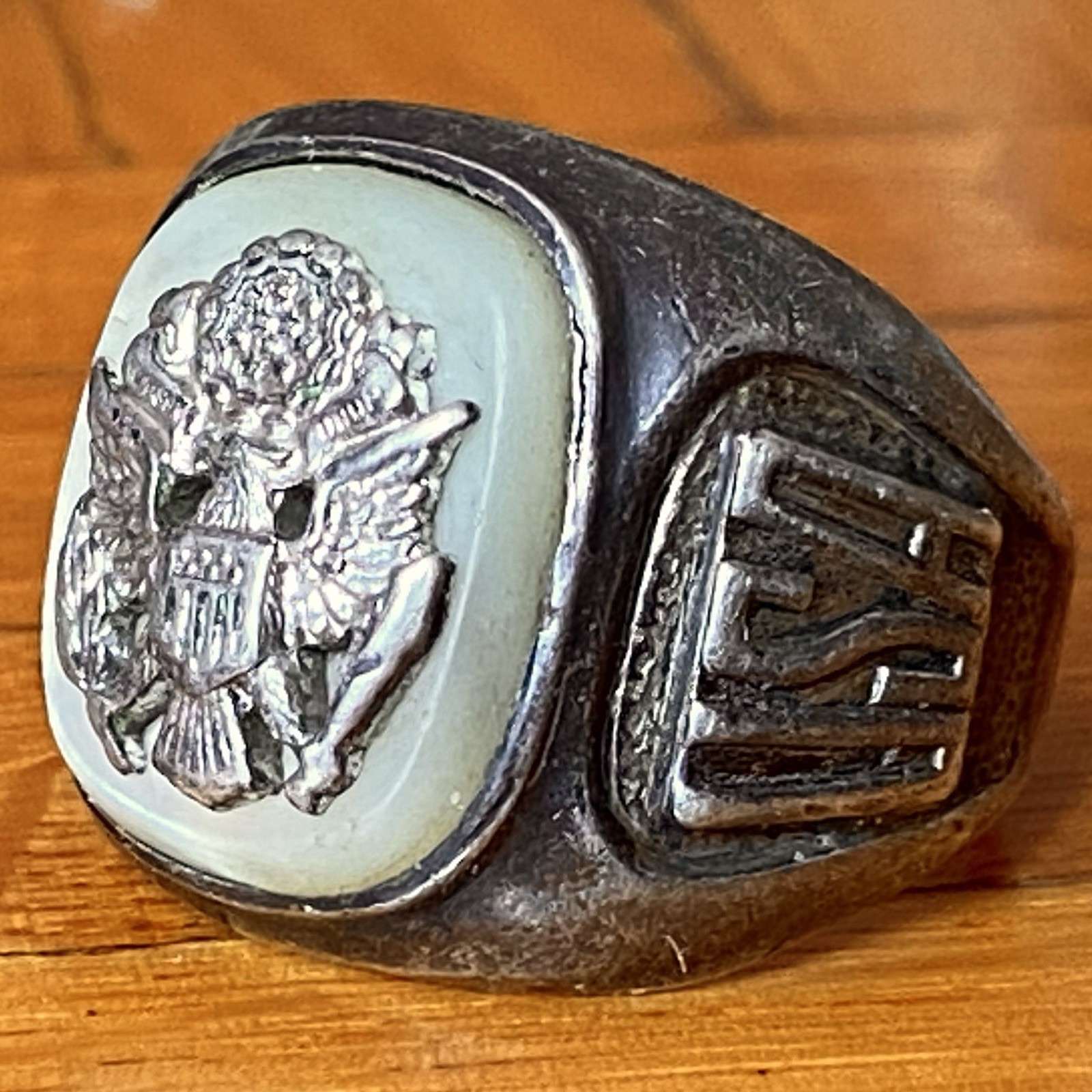 Vtg 40’s C&C Sterling Silver US Army Ring WWII 925 Mother of Pearl sz 10.5 ~READ