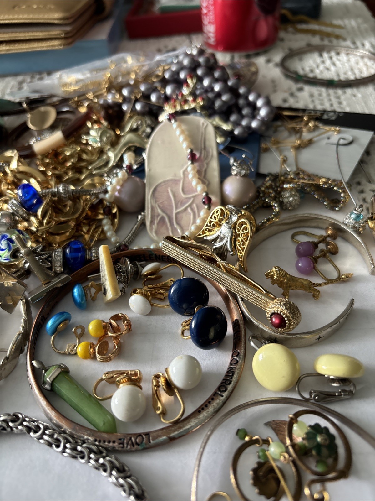 Lot Of Vintage Jewelry 50 ++ Pieces. Reseller Lot Some Signed. Not Tested.