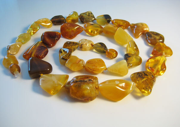 Genuine Massive Amber Beautiful Baltic Amber Necklace 22 inches !!!