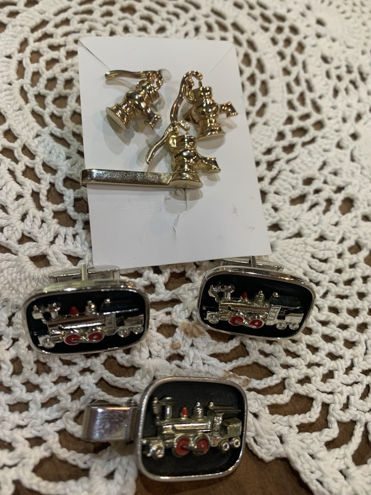 Vintage Jewelry. Earrings, Hat Pins, Cuff Links, Tie Clips, And Bracelets