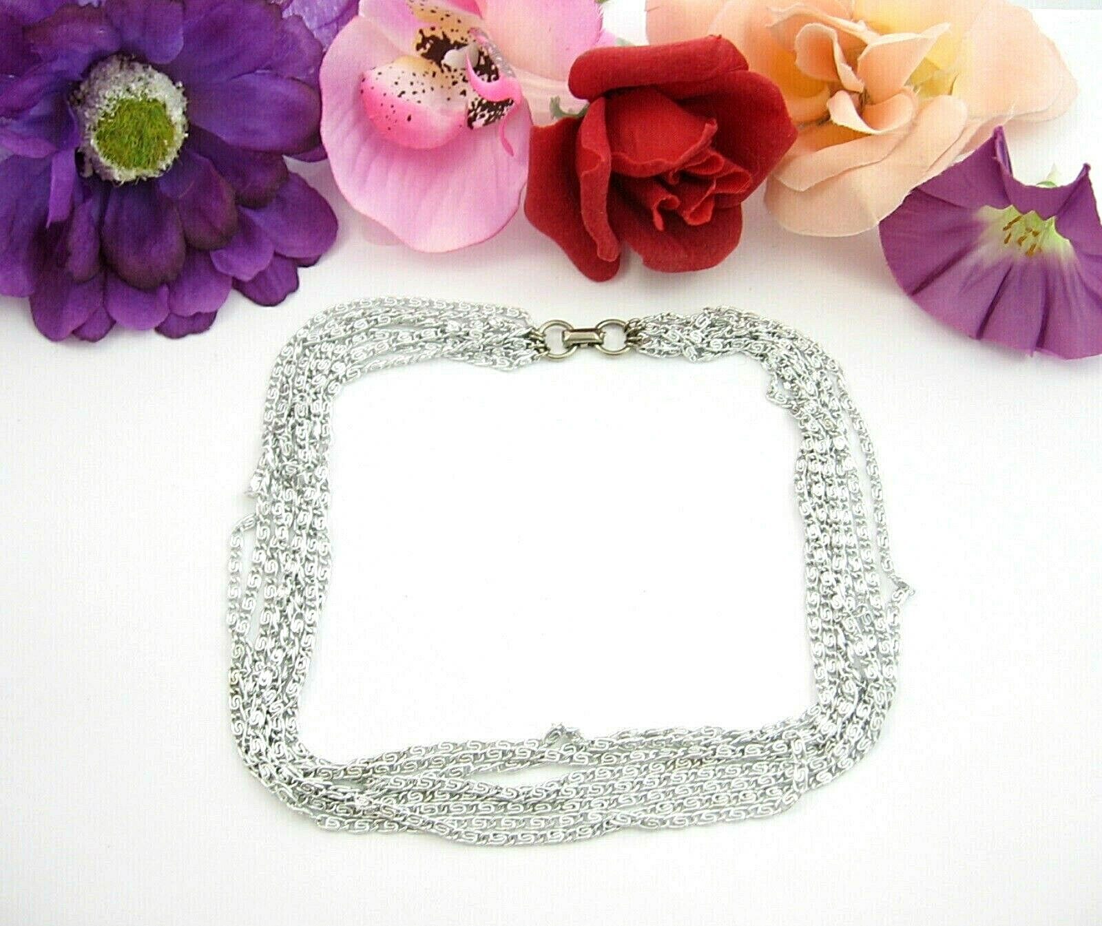 Sarah Coventry SILVERY CASCADE Multi 8 Strand NECKLACE Vintage Silvertone 16″