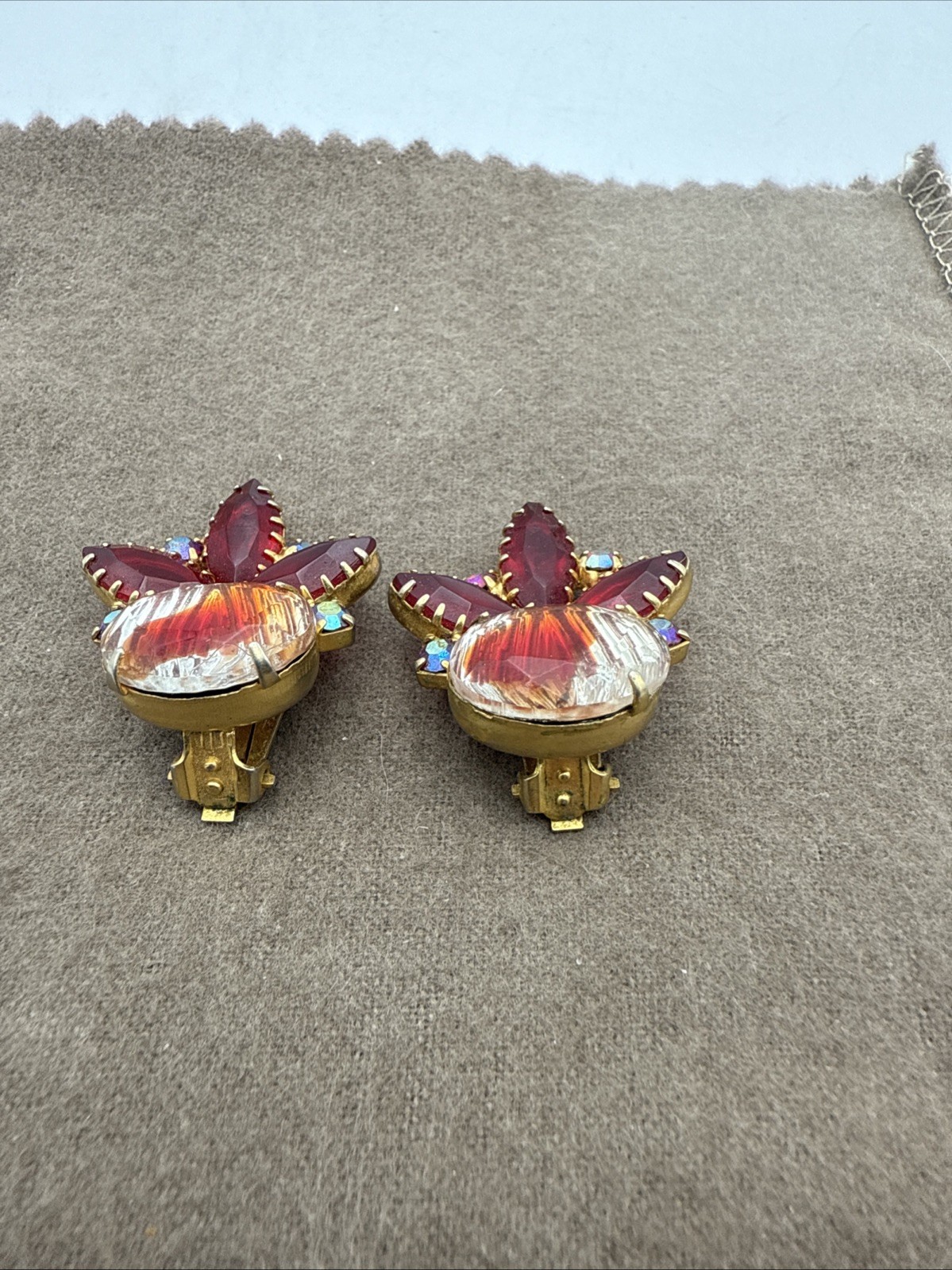 Vintage Red Rhinestone Clip On Earrings Gold Tone Iridescent