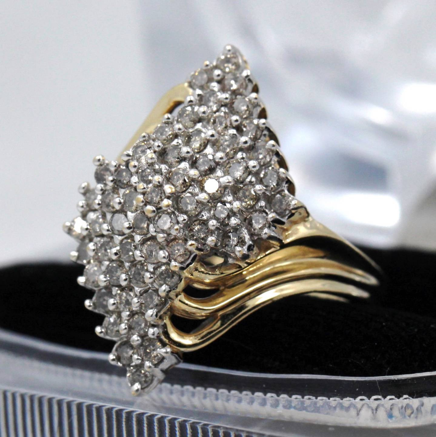 10k Yellow gold ring 1.00ct natural not enhanced diamond 4.8gr size:7.5 N1033E
