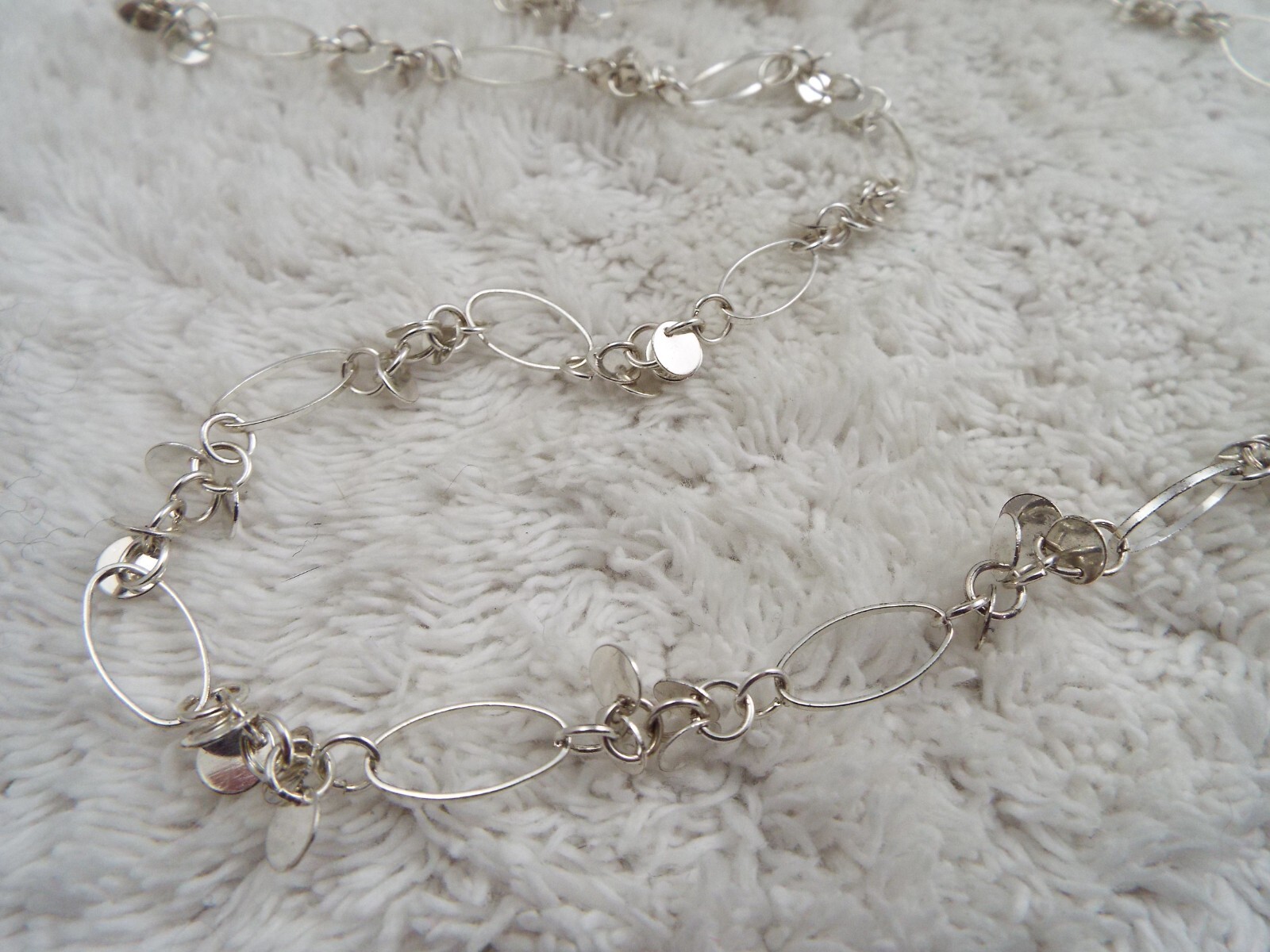 Silvertone Charm Chain Necklace (J38)