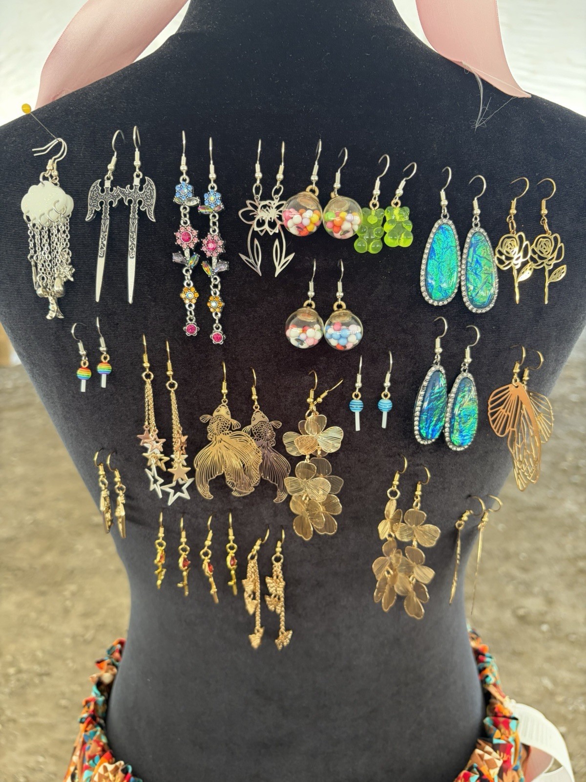 Mixed Lot Women’s Fashion Dangle Earrings 26 Pairs Multicolor Metal No Stone