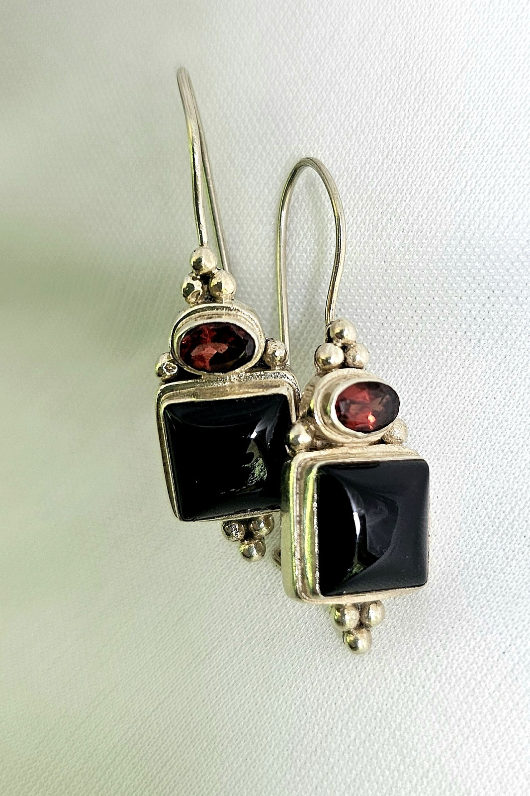 Sterling Silver Black Onyx Garnet Hook Pierced Earrings Gemstone Jewelry 1 1/2″