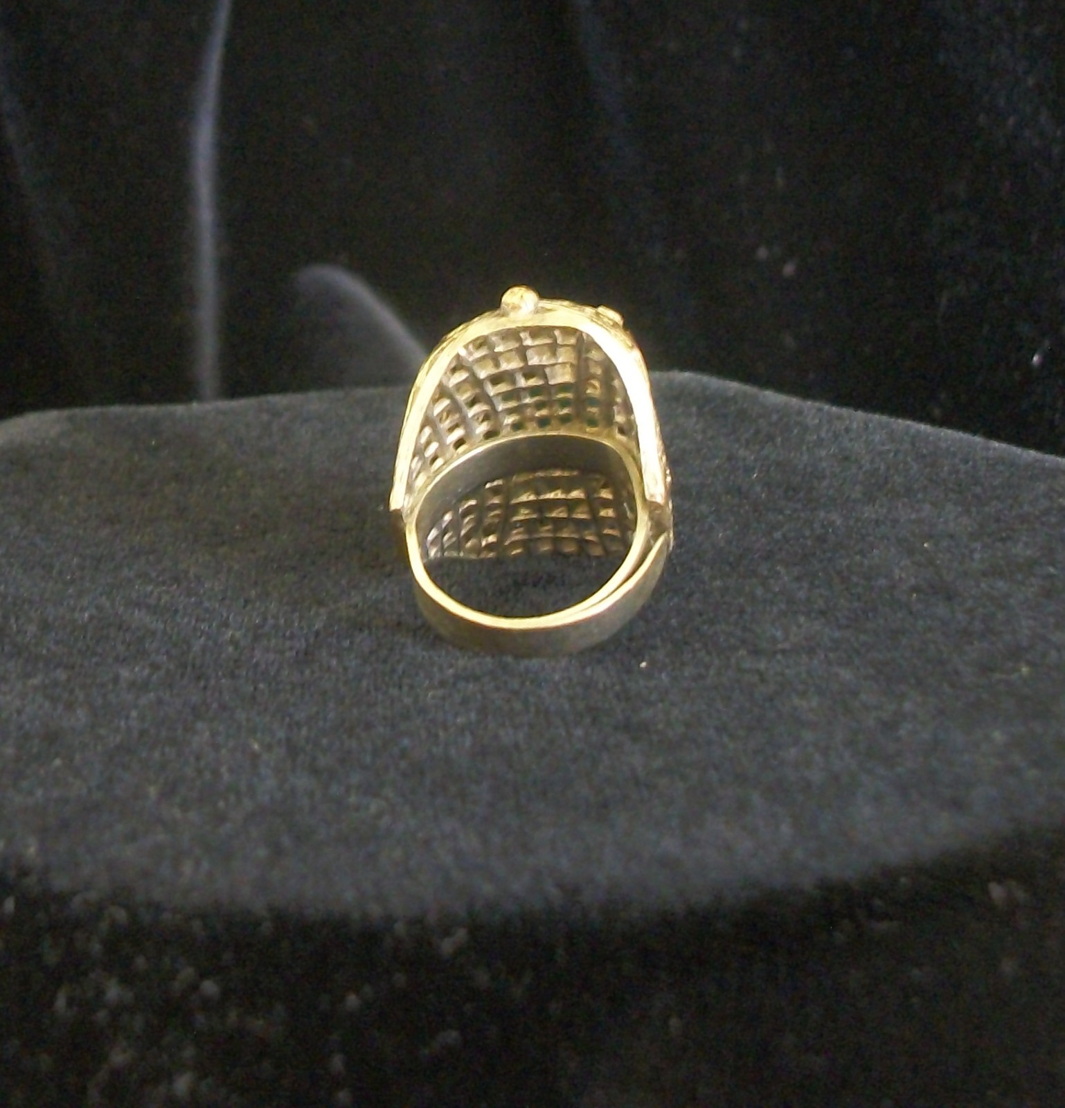 Vintage Gold-tone Green Cabochon Filigree Dome Ring Statement Piece