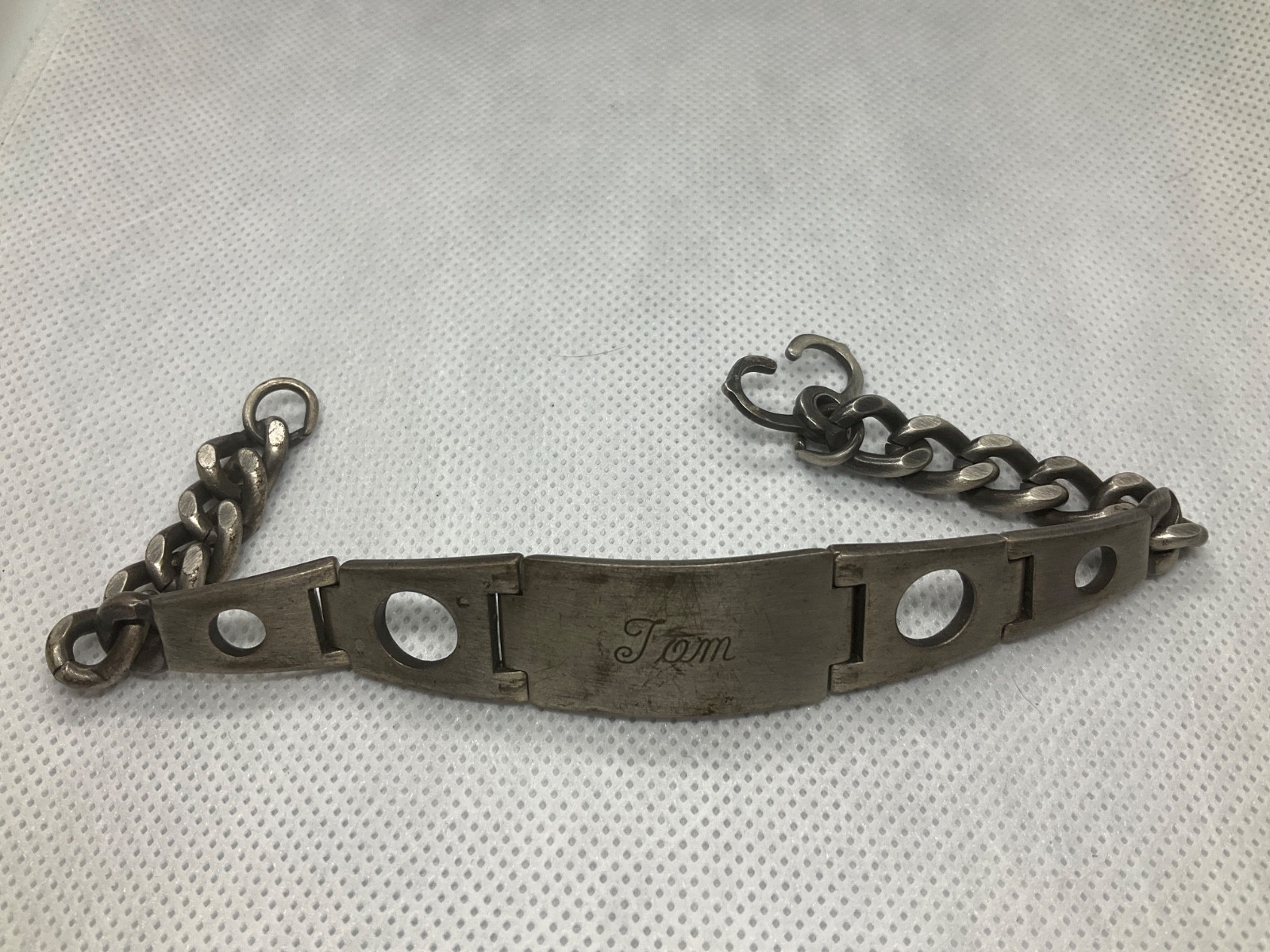 Vtg Curb Chain ID Bracelet MCM MADMEN Sterling Engraved “Tom” 8-1/2″ Patina 39+g