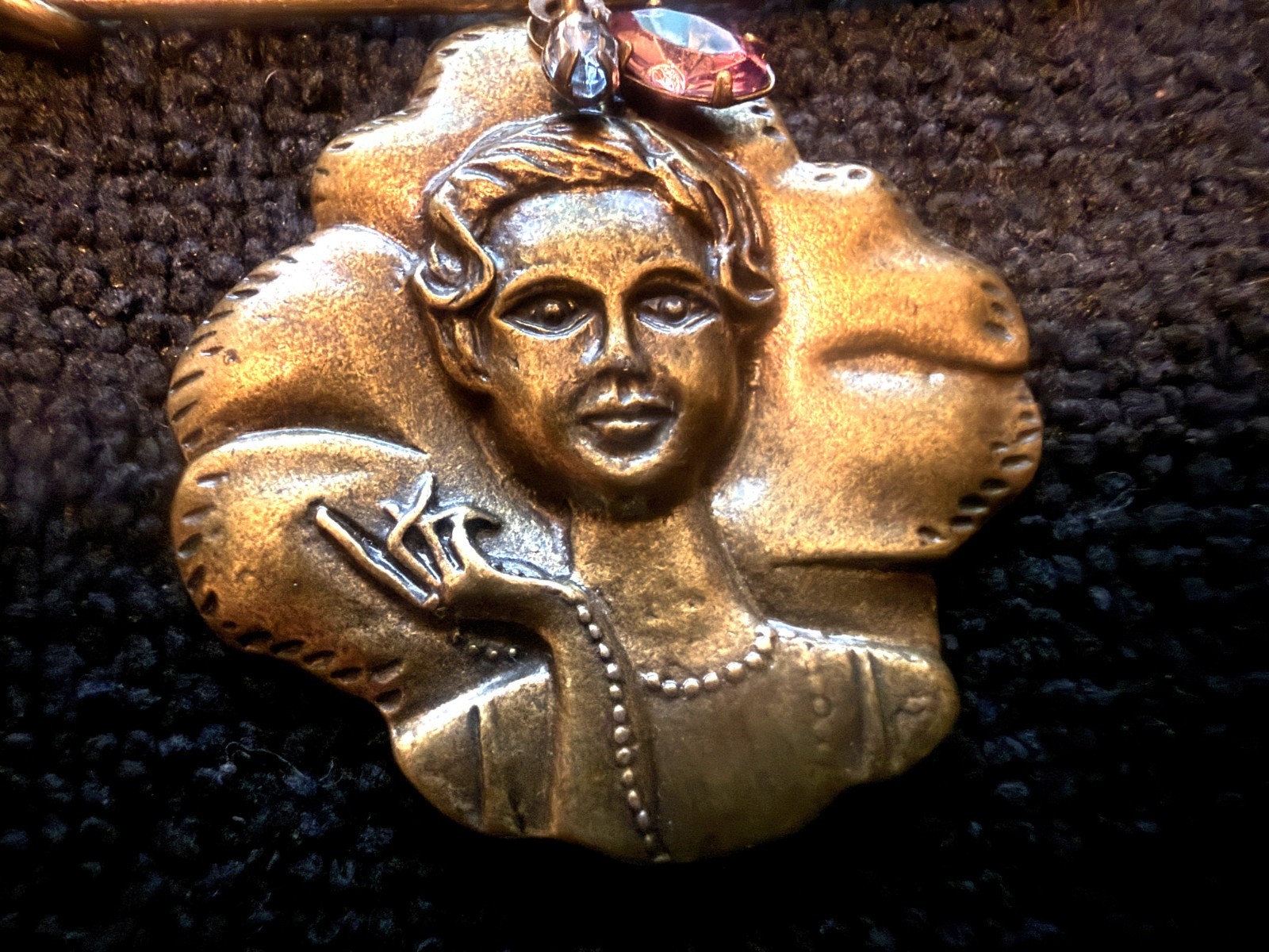 Rare Vintage Lady Luck with Dice,Rhinestones Kilt Scarf Pin Nice