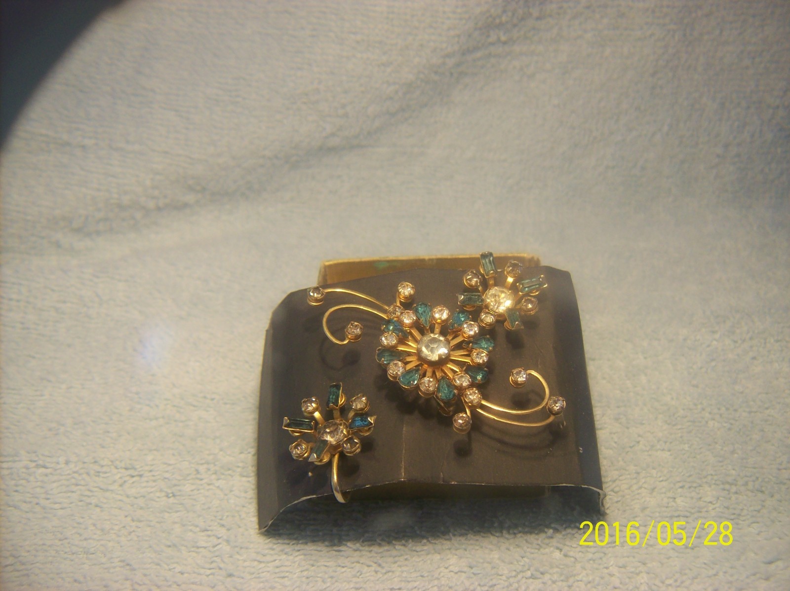 B.N. Signed Vintage Sapphire Blue Rhinestone Earring & Unsigned Brooch