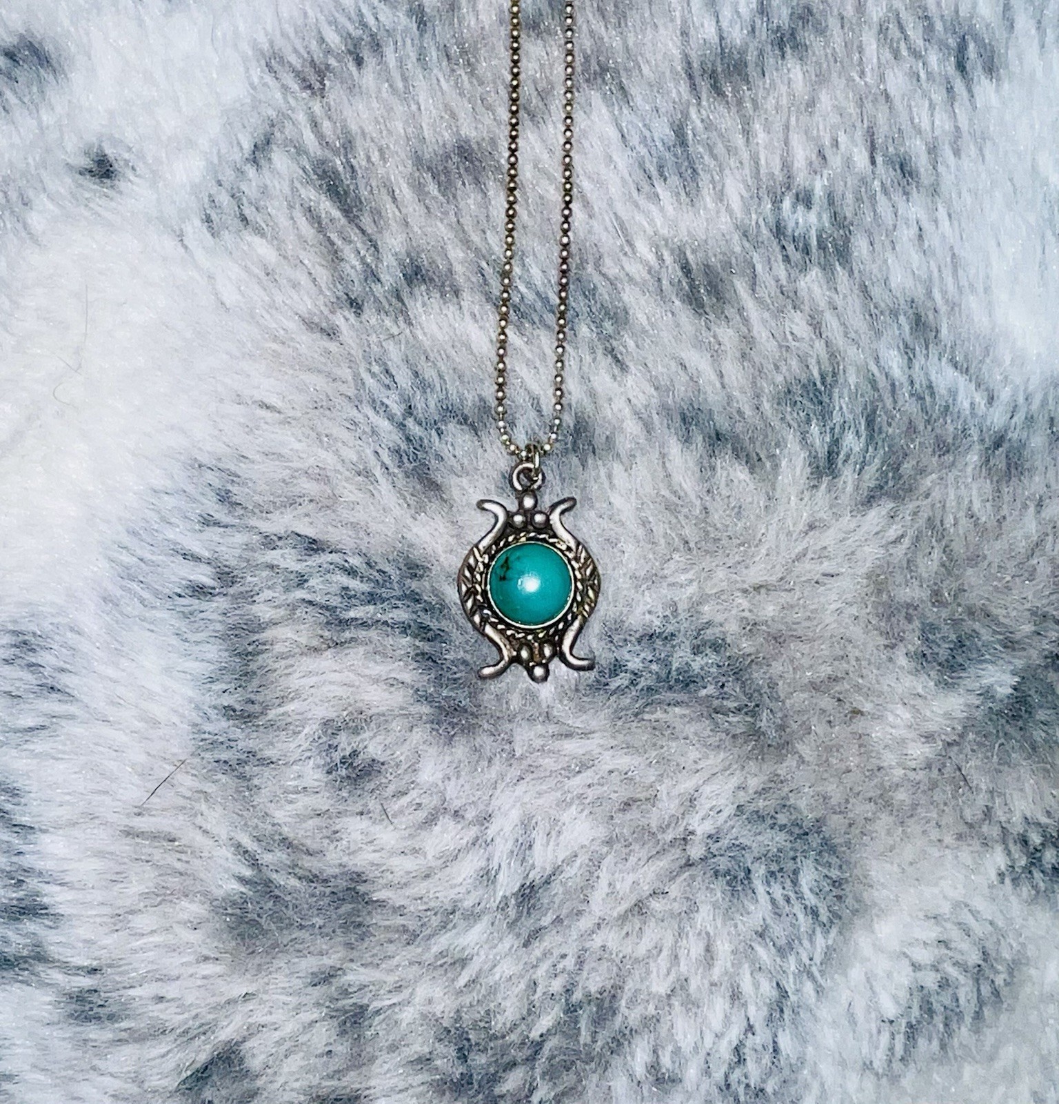 Vintage Sterling Silver 925 Dainty Turquoise Pendant With Chain