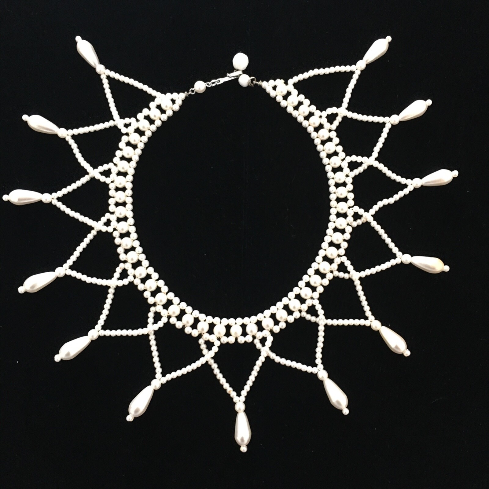 Pearl Collar Necklace