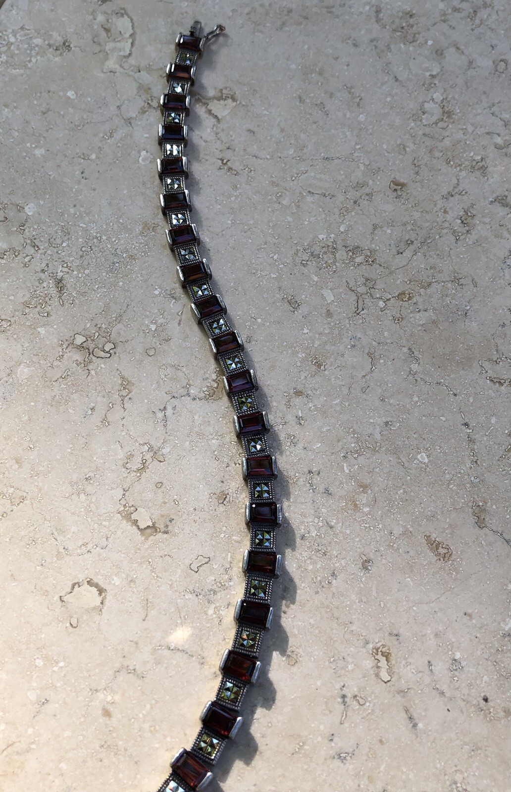 ❤️✨VINTAGE Sterling Silver EMERALD CUT GARNET & MARCASITE ESTATE Tennis Bracelet