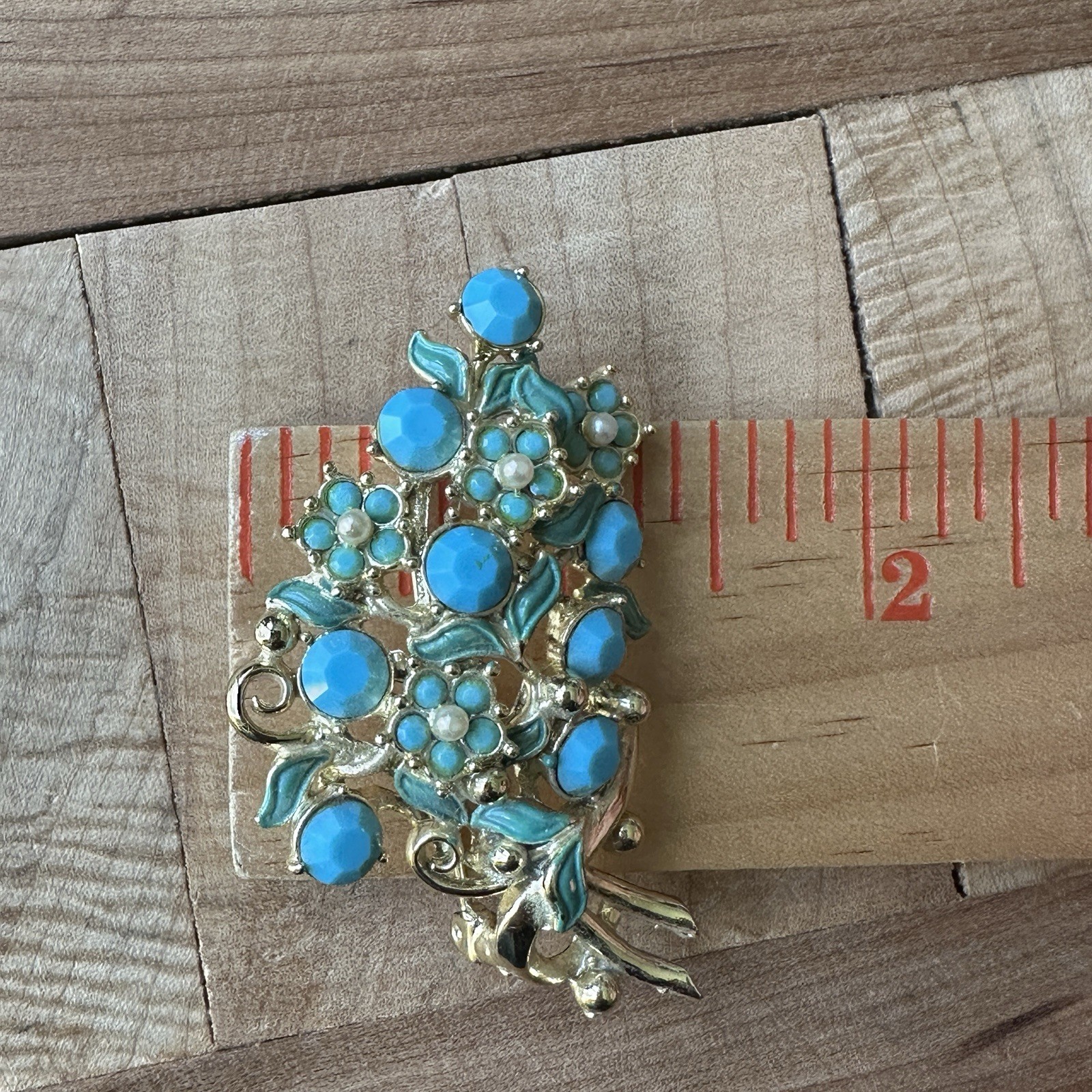 Vintage Weiss Flower Pin Brooch 2.75 Inch Earrings Set Faux Turquoise Pearl Gold